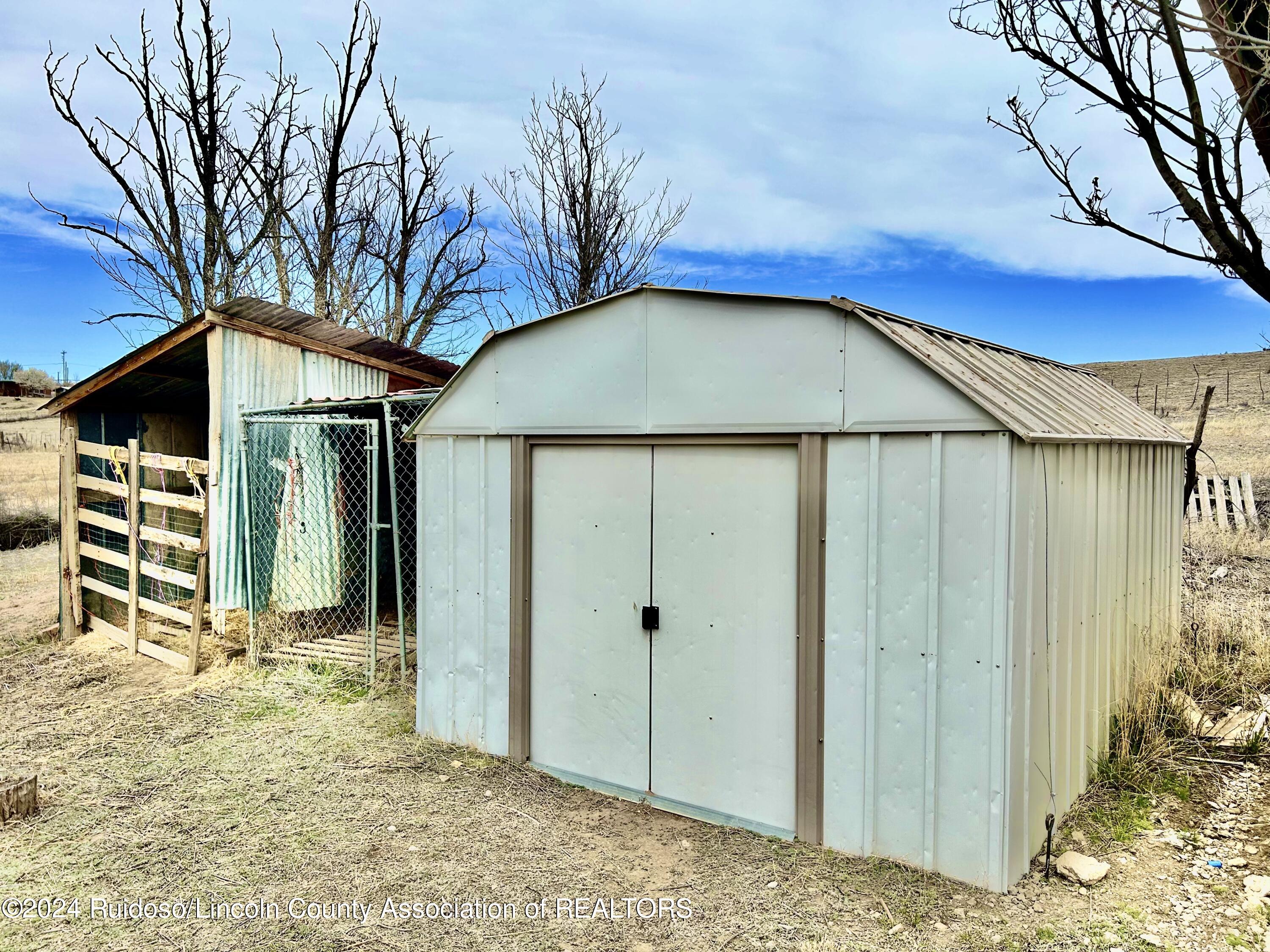 172 E Creek Road, Capitan, New Mexico image 34