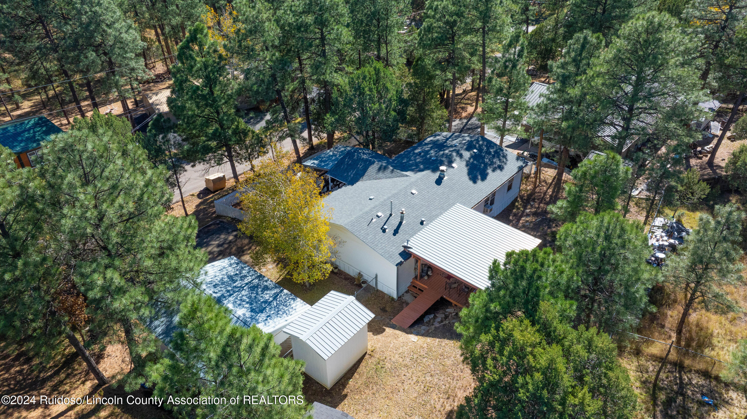 405 College Drive, Ruidoso, New Mexico image 3