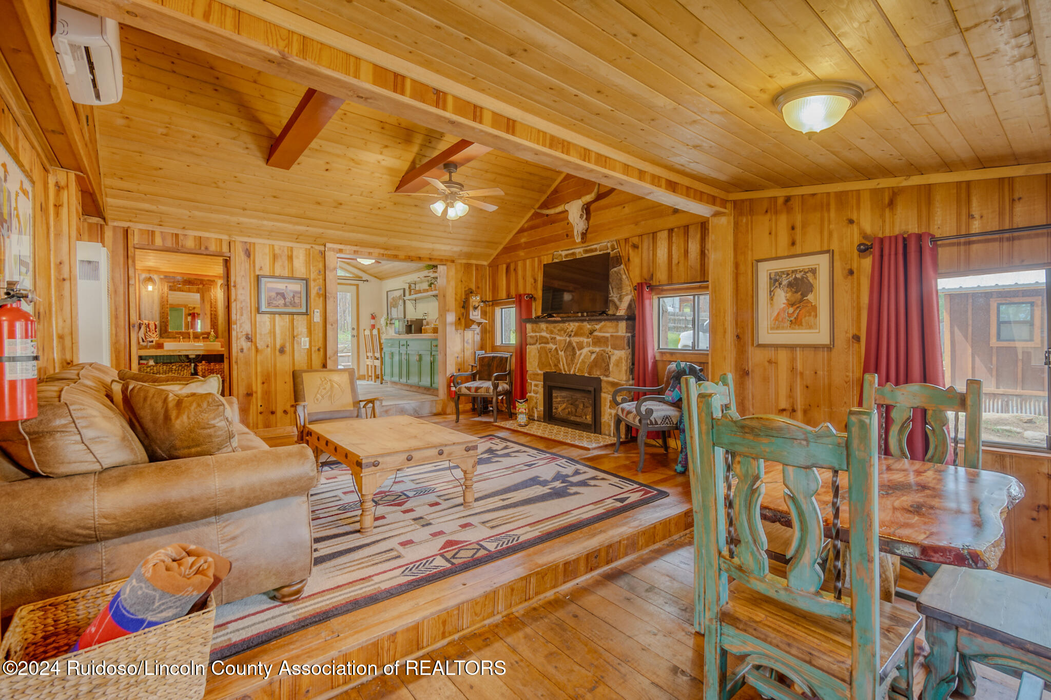 433 First Street, Ruidoso, New Mexico image 9