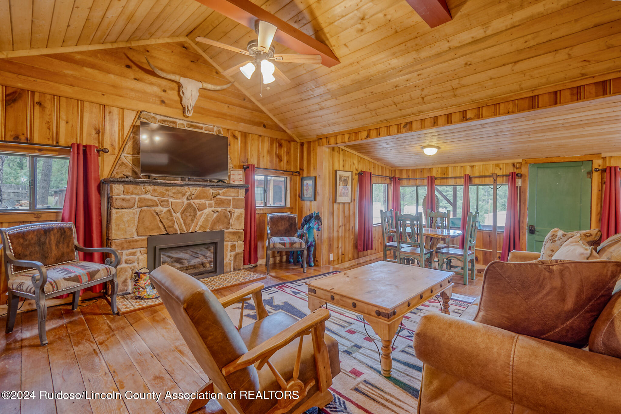 433 First Street, Ruidoso, New Mexico image 8