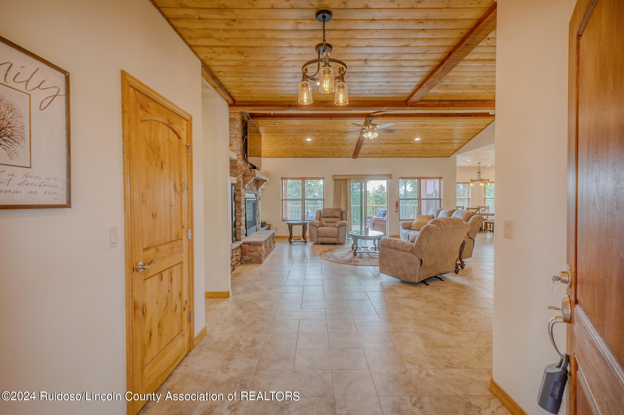 105 Lakeview Court, Ruidoso, New Mexico image 6