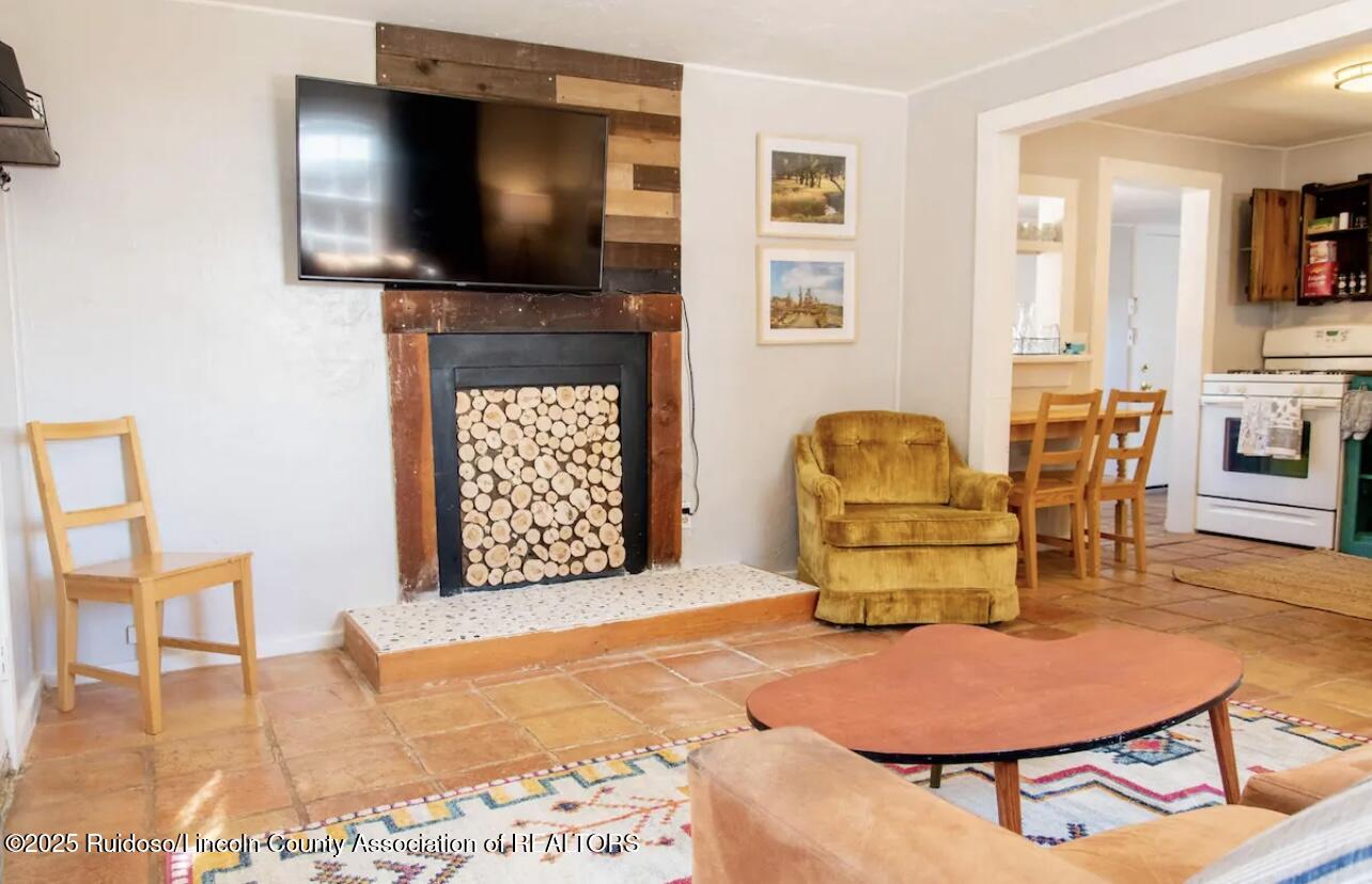 204 Wingfield Street, Ruidoso, New Mexico image 3