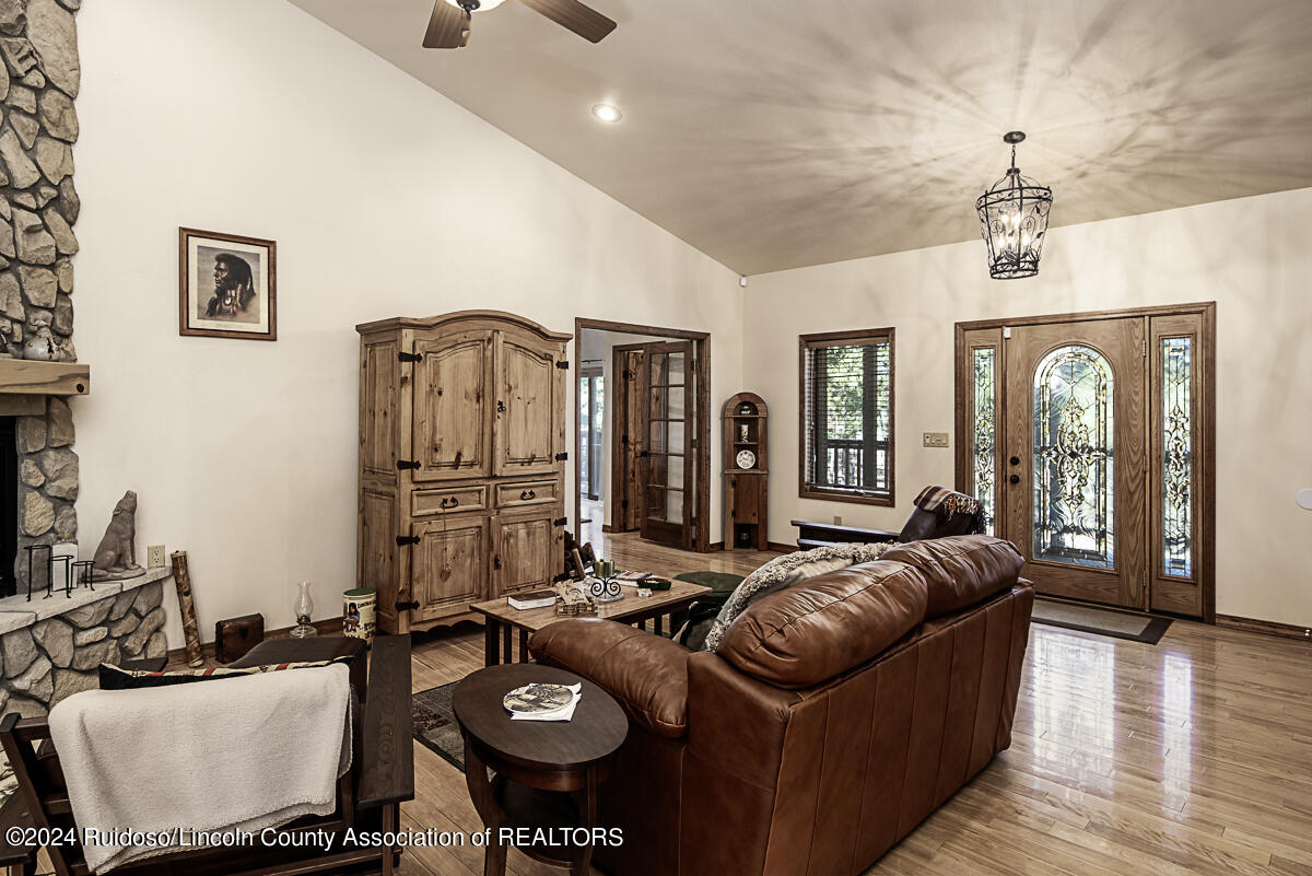 247 Excalibur Road, Ruidoso, New Mexico image 9