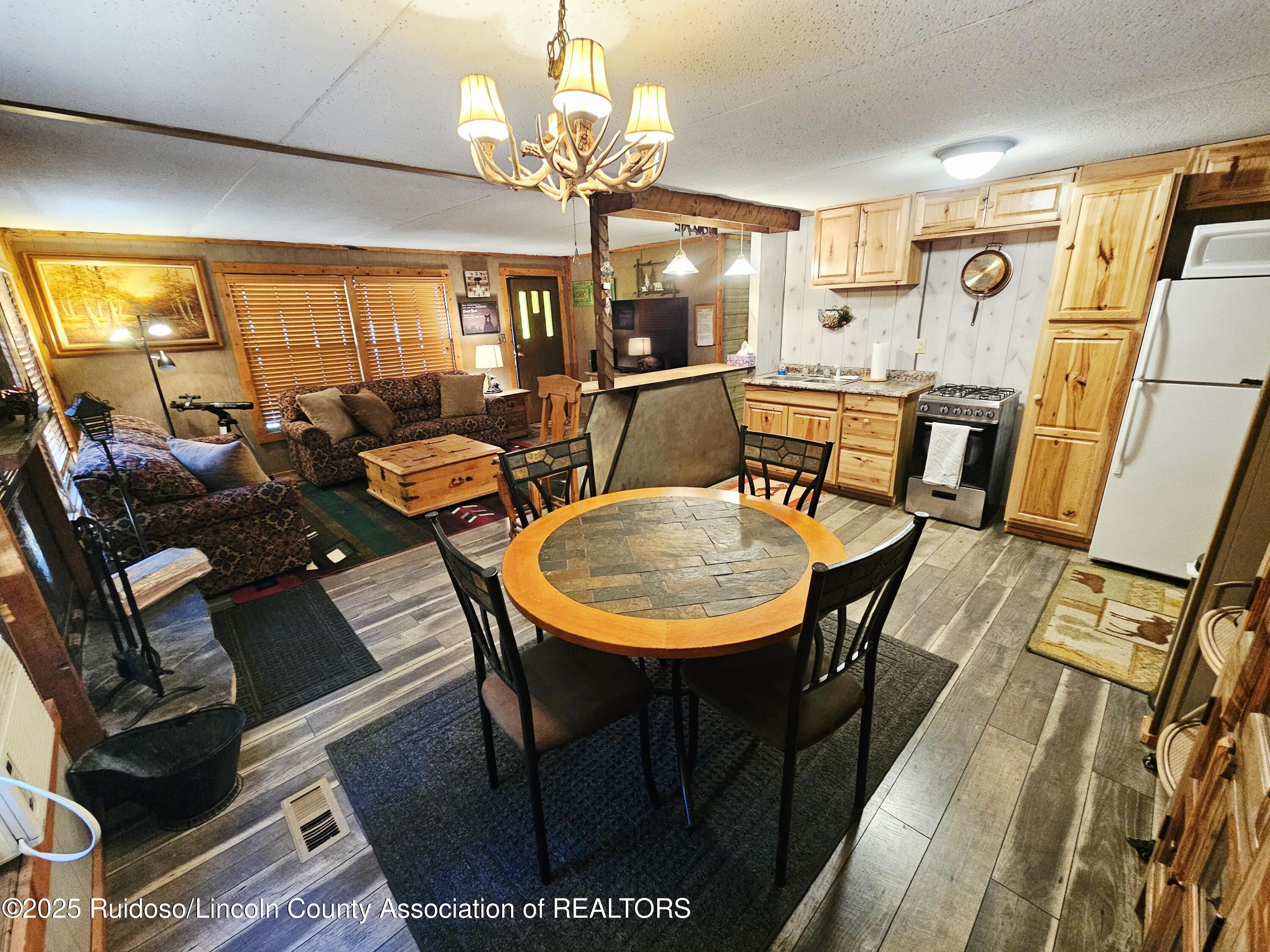 505 Second Street, Ruidoso, New Mexico image 5