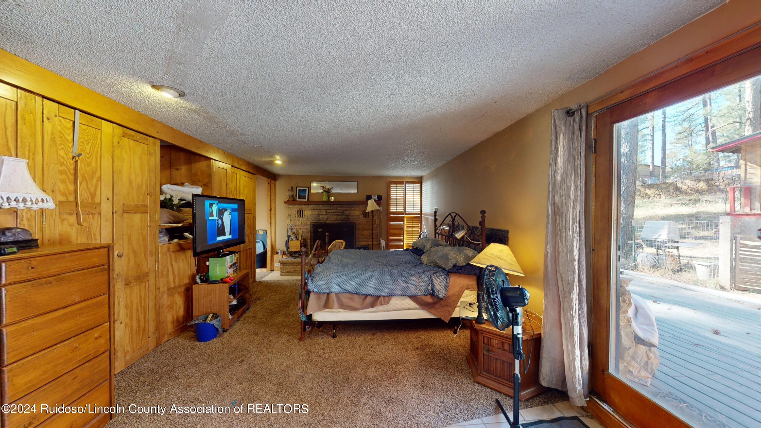 211 Hart Avenue, Ruidoso, New Mexico image 38