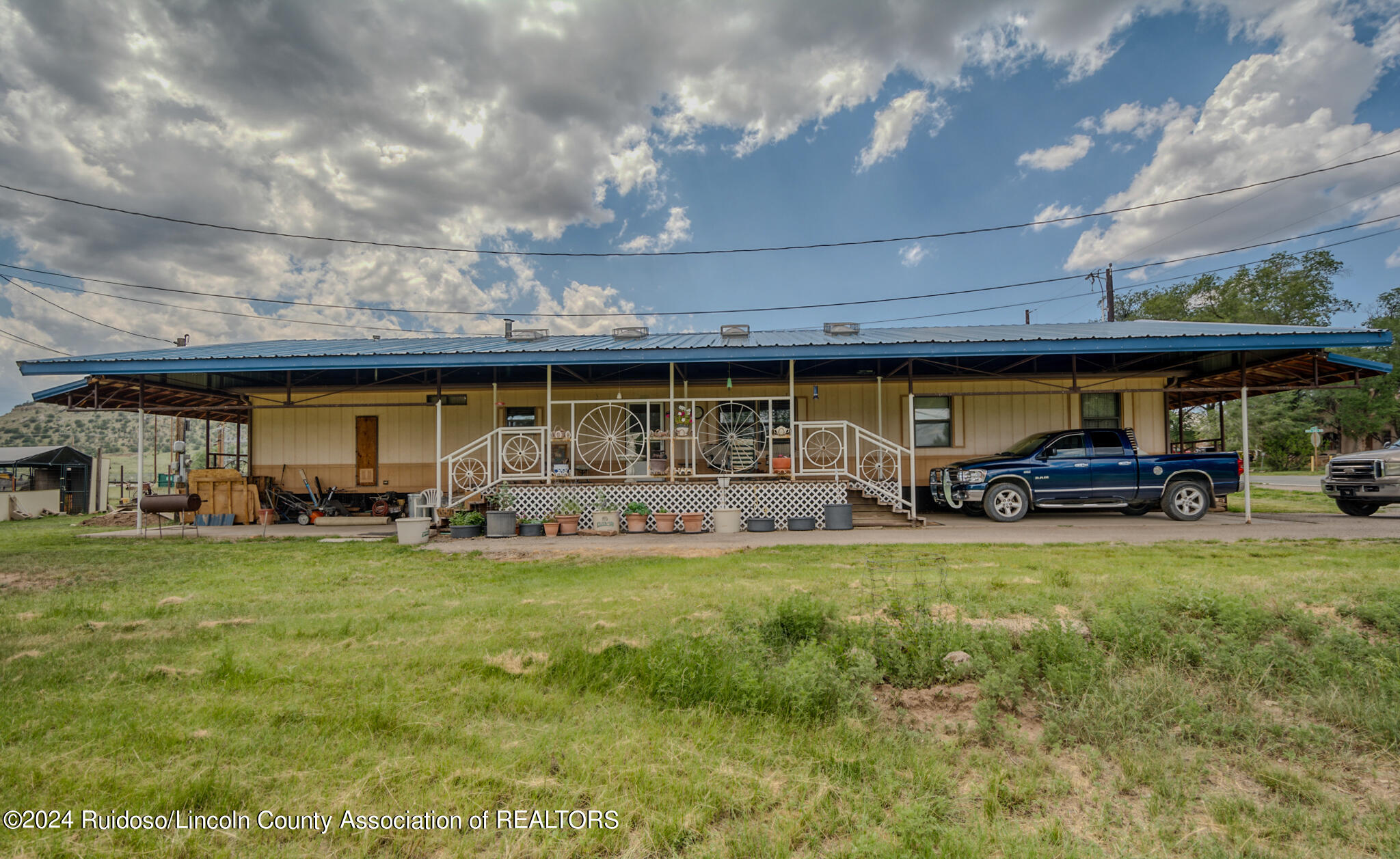 229 West Fifth Street, Capitan, New Mexico image 4