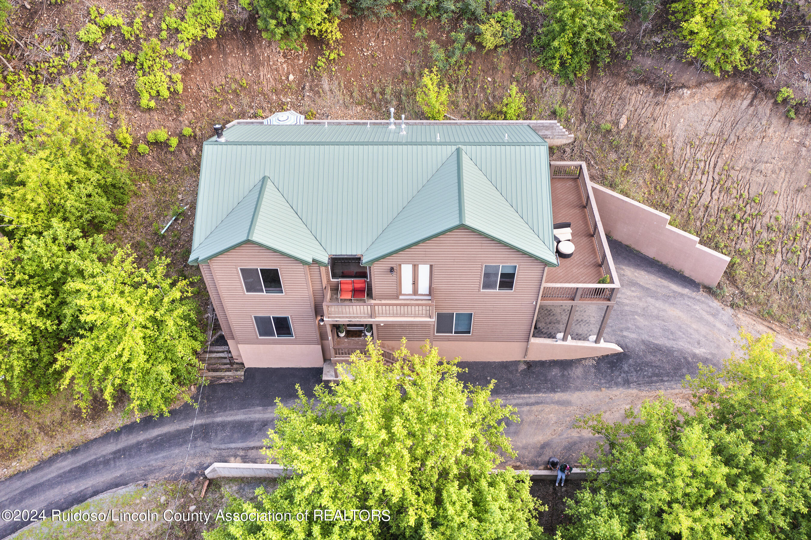 437 Flume Canyon Drive, Ruidoso, New Mexico image 1