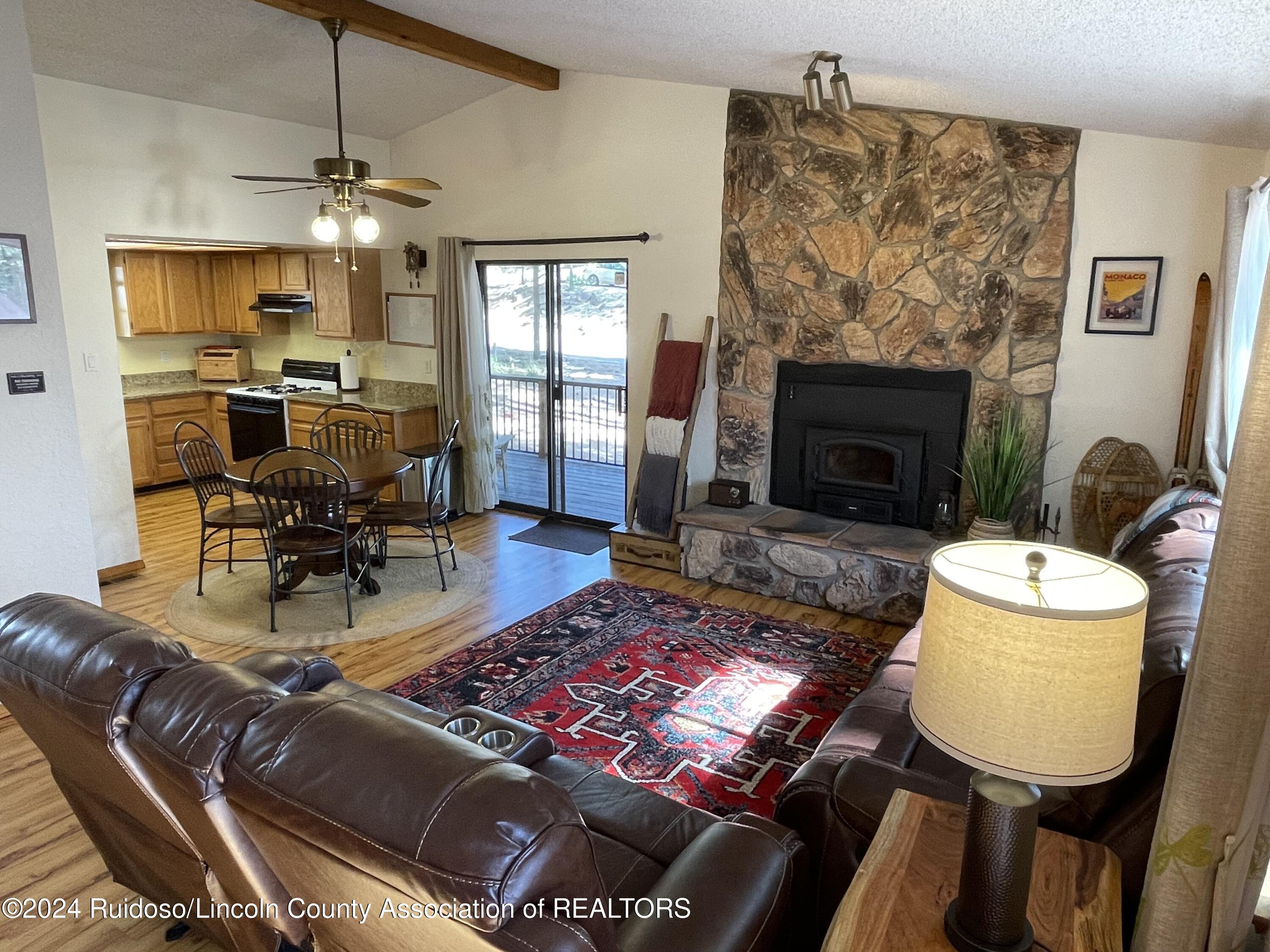 201 Mary Drive, Ruidoso, New Mexico image 2