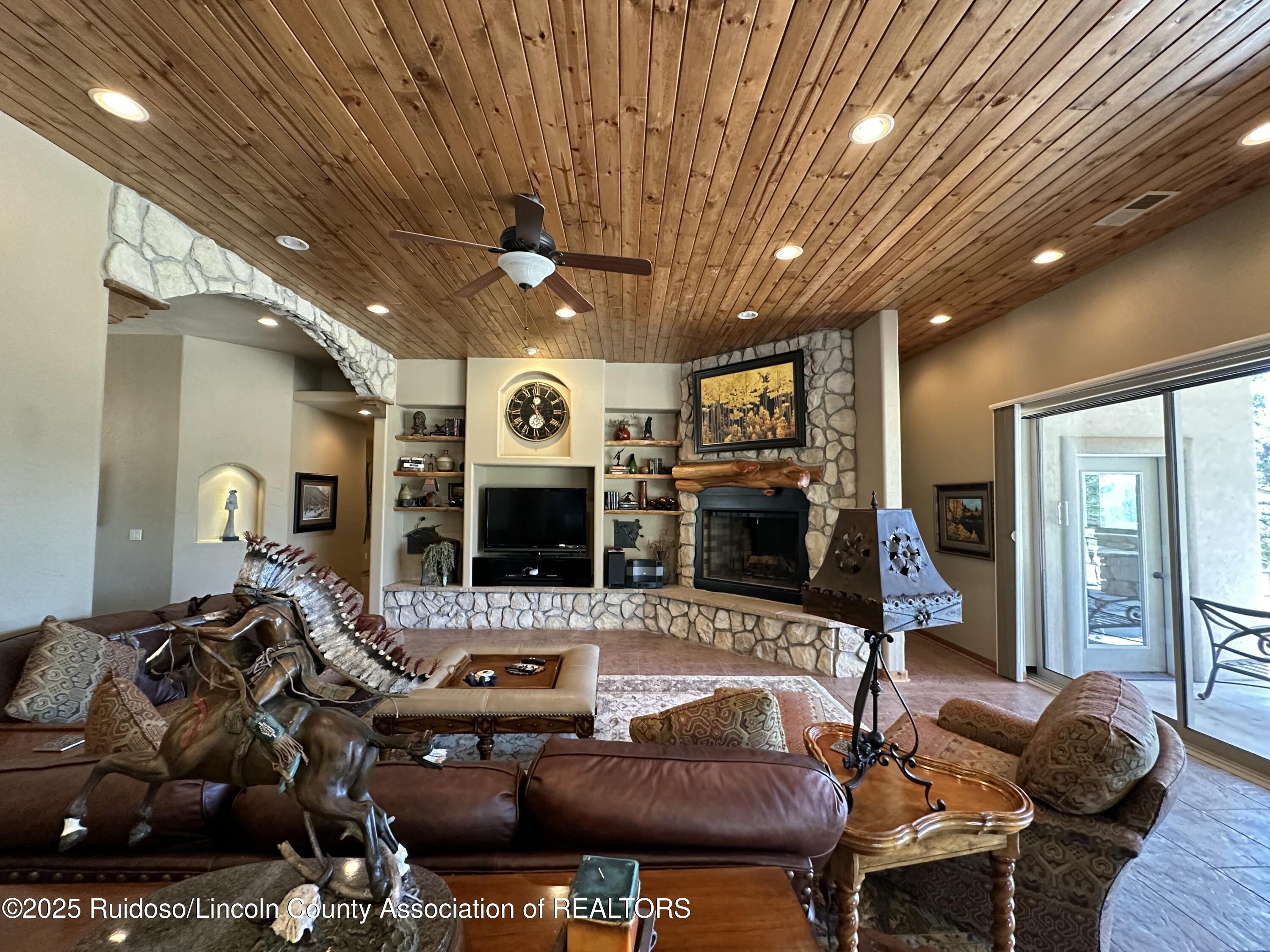 511 Excalibur Road, Ruidoso, New Mexico image 3