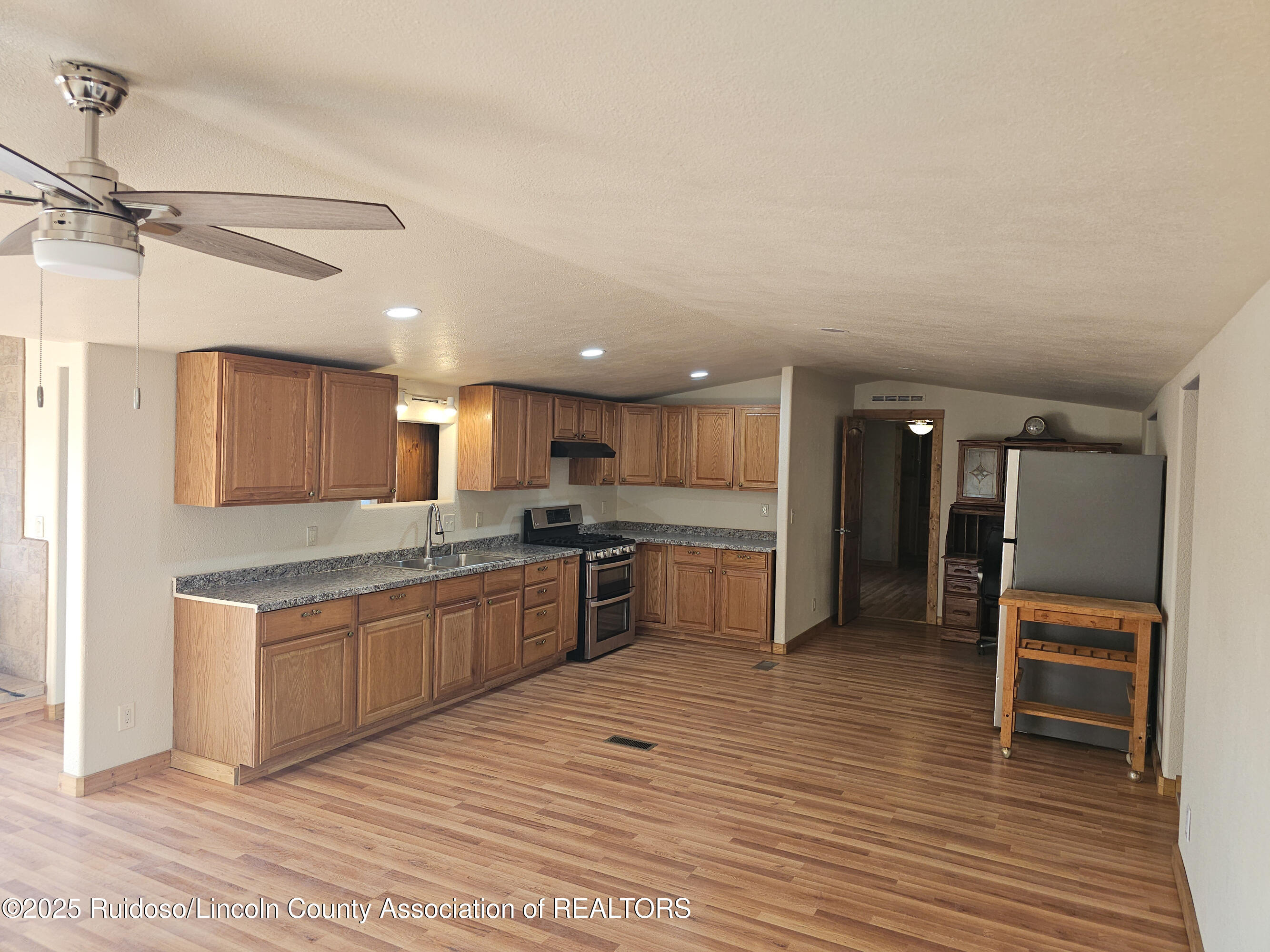 262 Dawson Road, Capitan, New Mexico image 7
