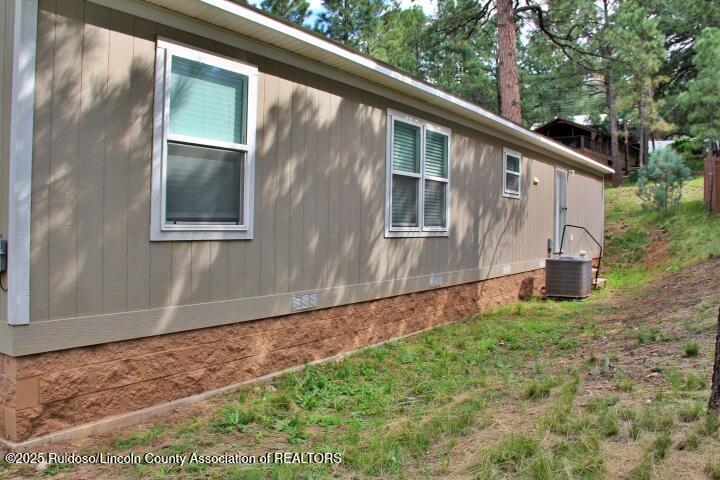 Ruidoso, New Mexico 88345, United States, 4 Bedrooms Bedrooms, ,2 BathroomsBathrooms,Residential,Active,202955