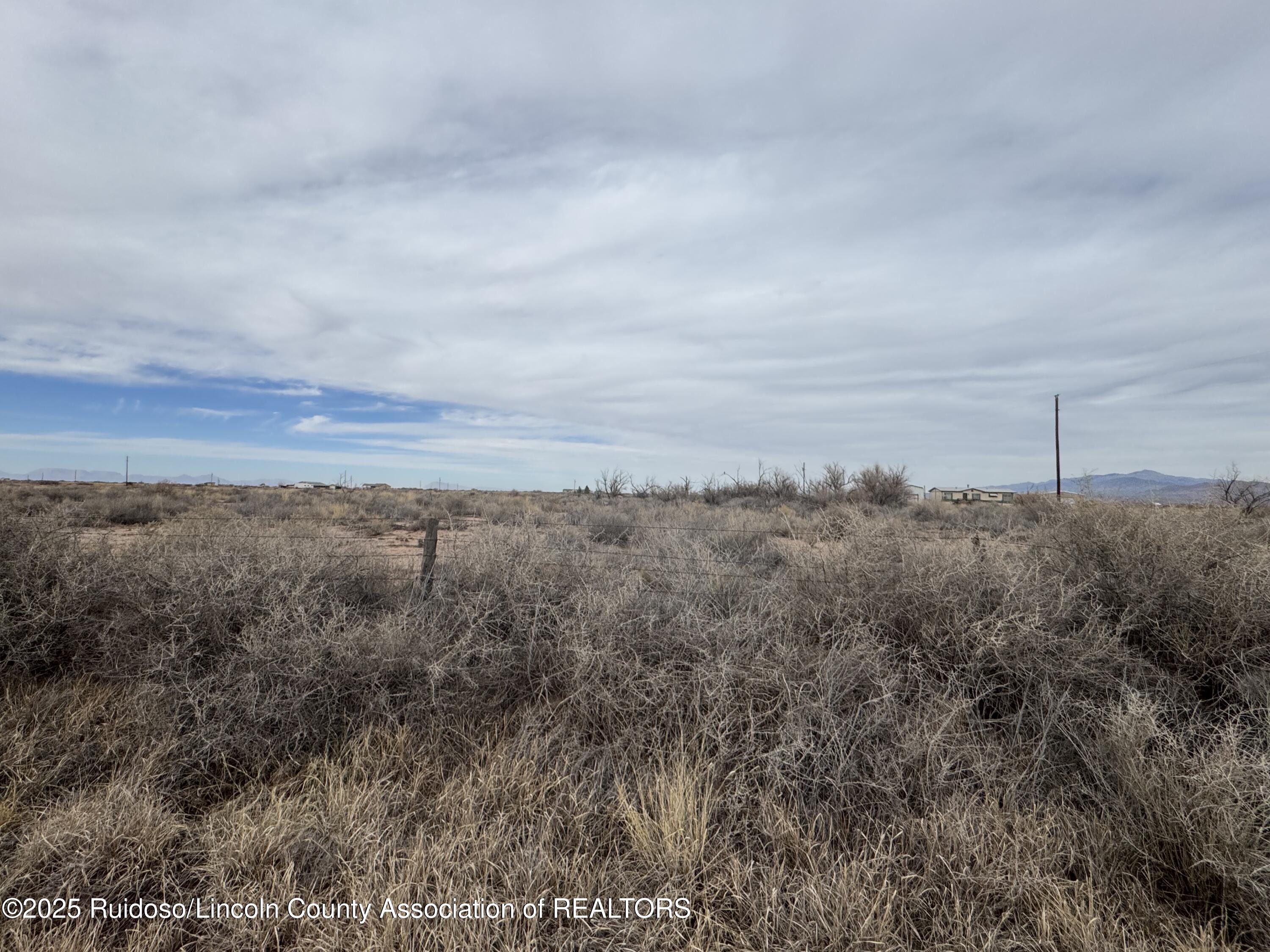 305 Tulie Gate Road, Tularosa, New Mexico image 2