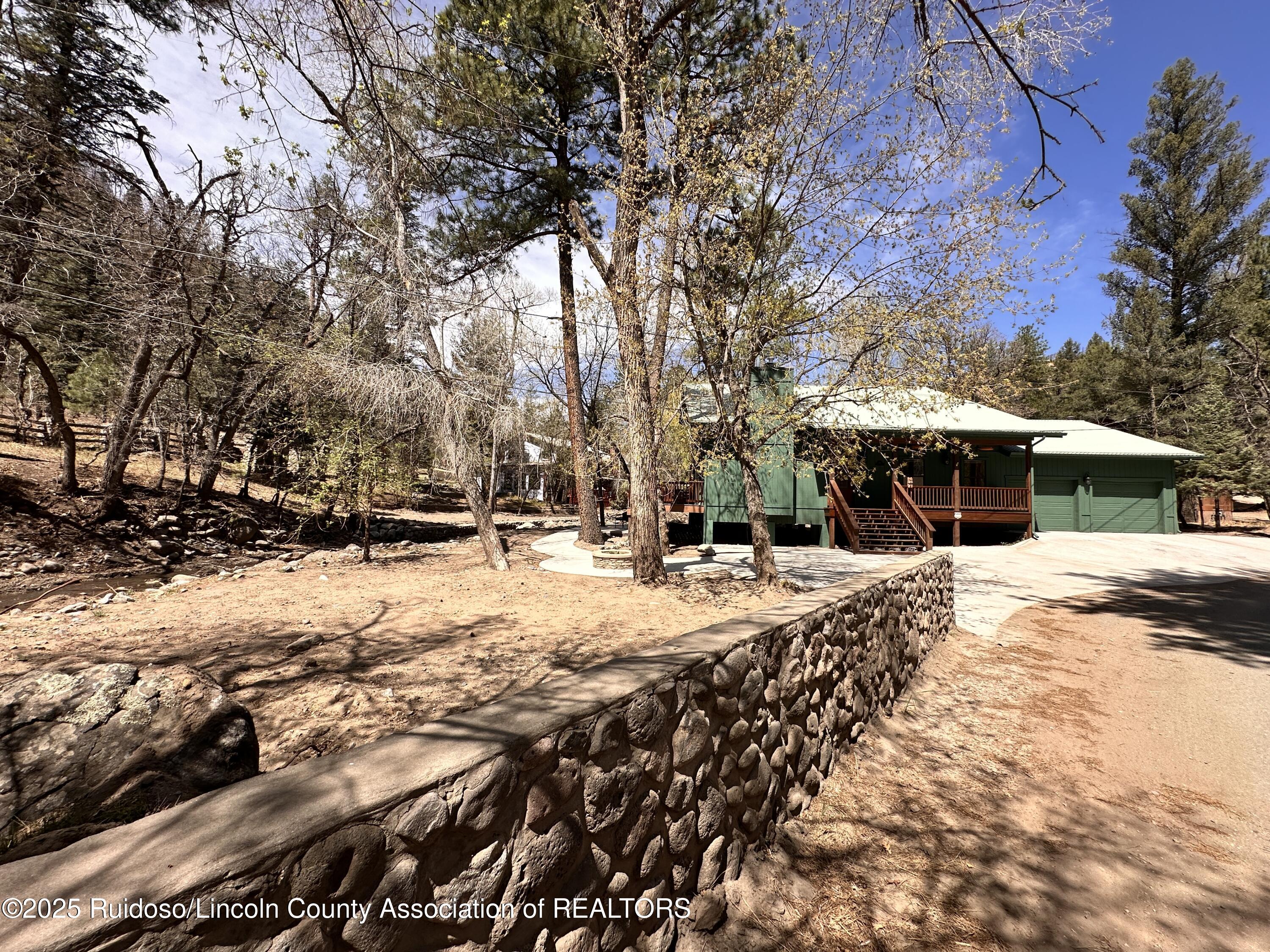 101 North Loop Road, Ruidoso, New Mexico image 1