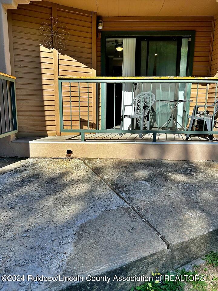 Ruidoso, New Mexico 88345, United States, 1 Bedroom Bedrooms, ,1 BathroomBathrooms,Residential,Pending,47123