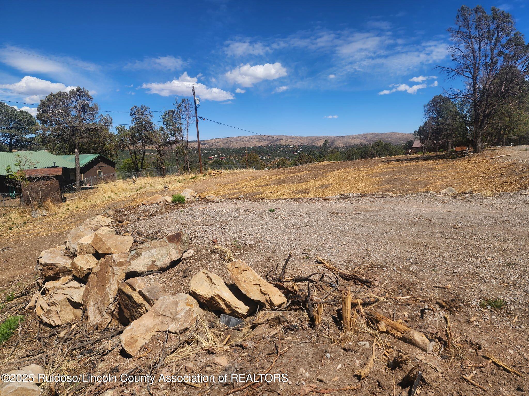 106 Plumas Place, Ruidoso, New Mexico image 2