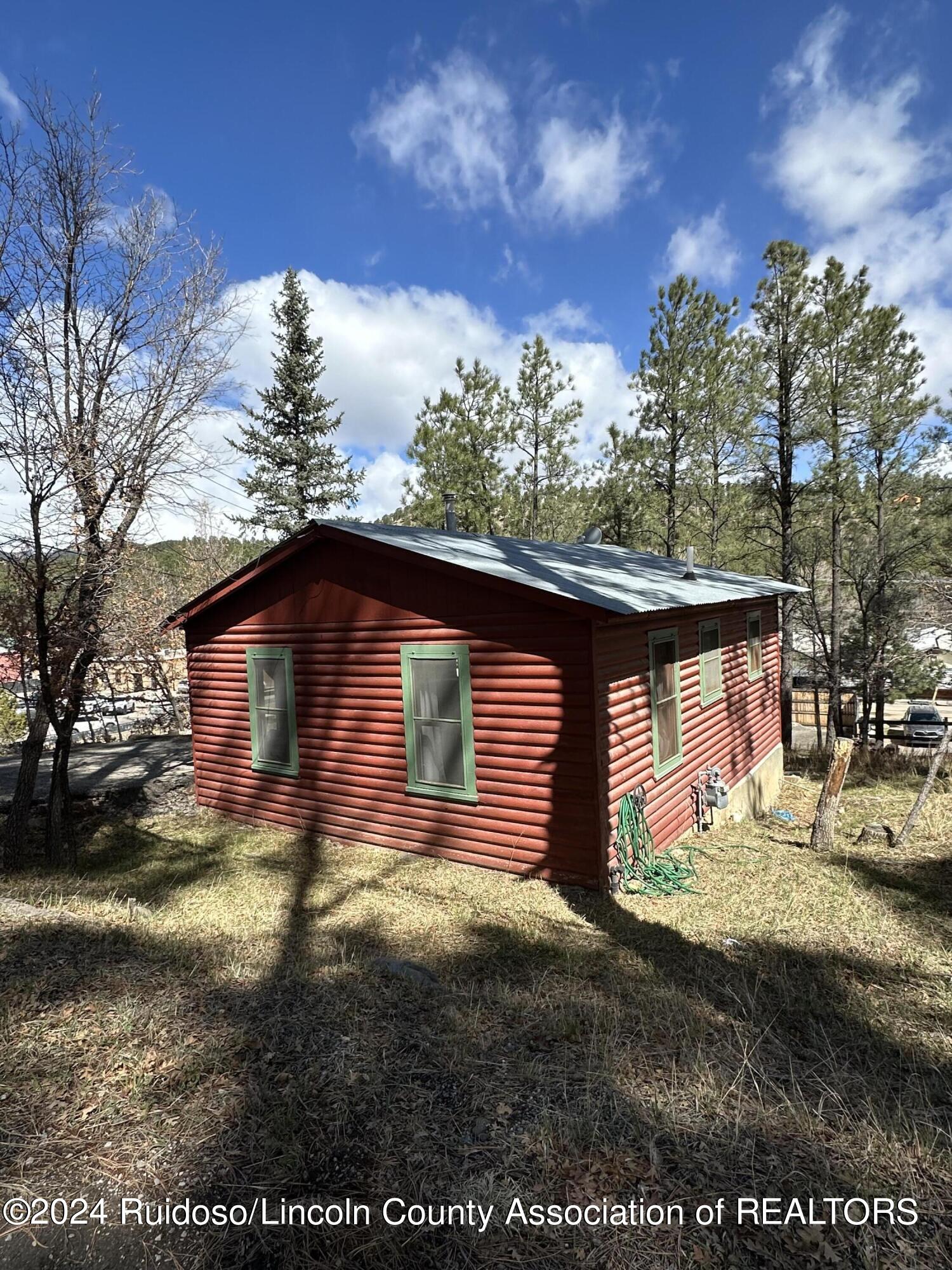 Ruidoso, New Mexico 88345, United States, 1 Bedroom Bedrooms, ,1 BathroomBathrooms,Residential,Pending,61891