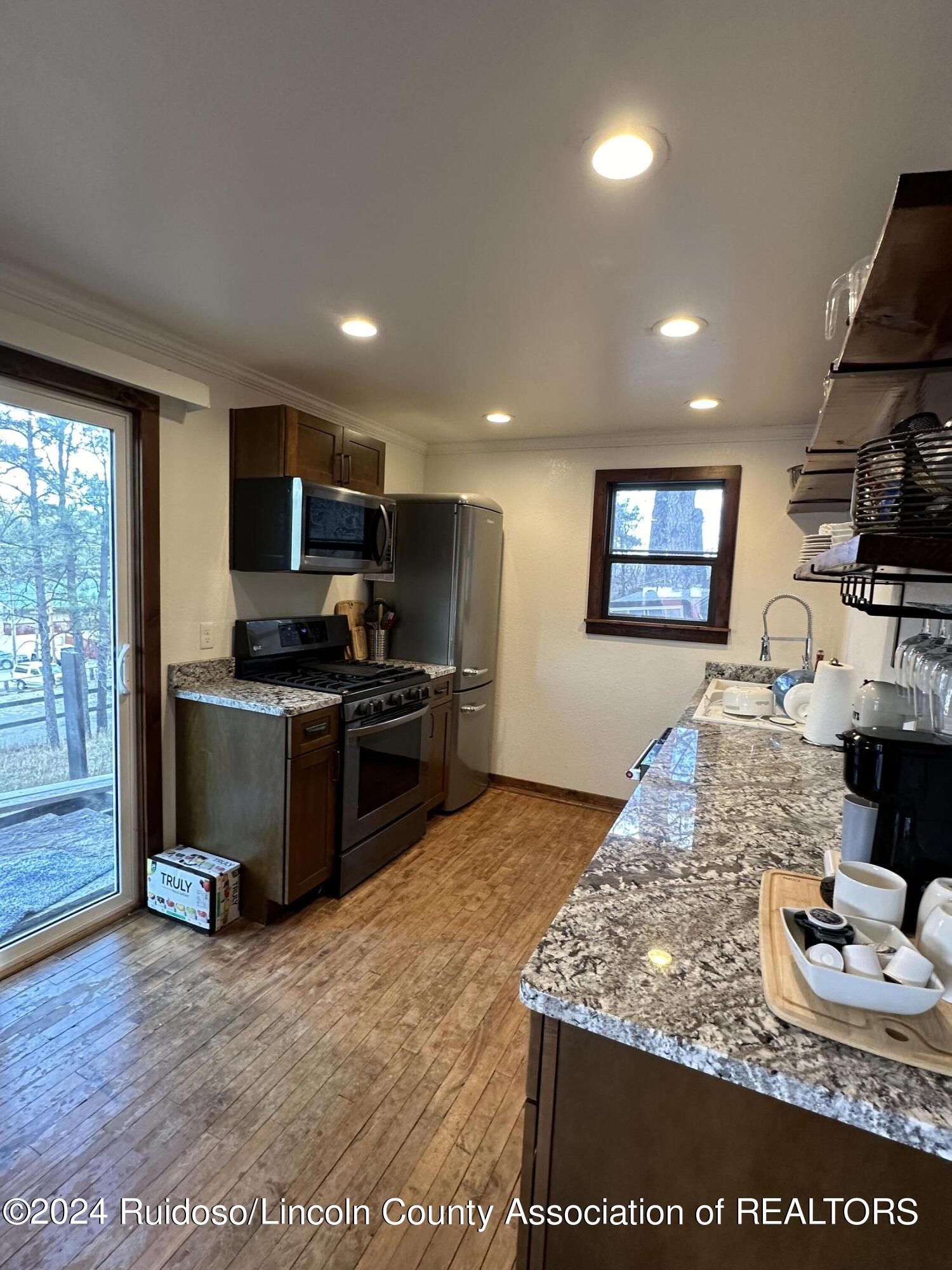 Ruidoso, New Mexico 88345, United States, 1 Bedroom Bedrooms, ,1 BathroomBathrooms,Residential,Pending,61891