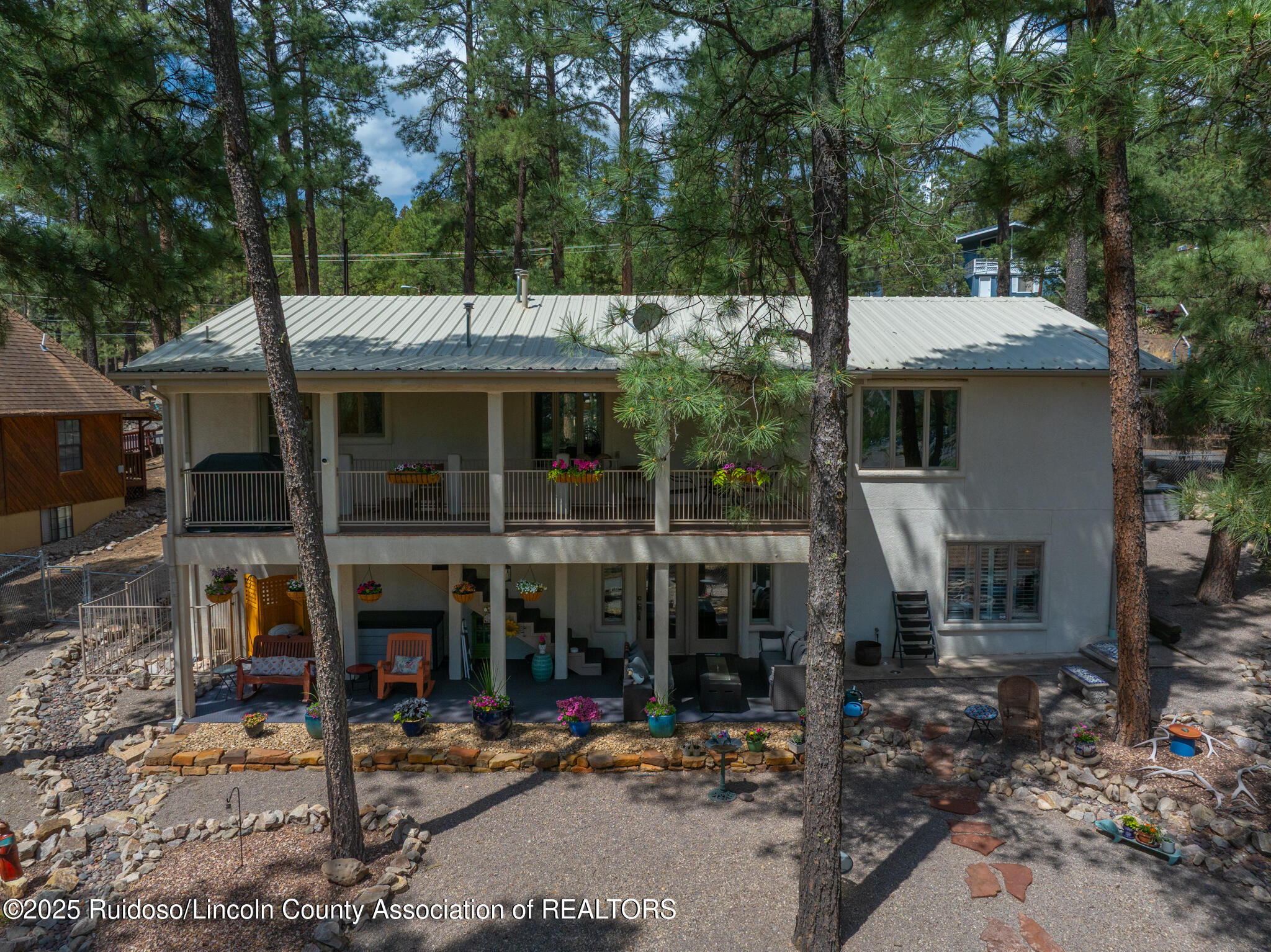 304 Heath Drive, Ruidoso, New Mexico image 1