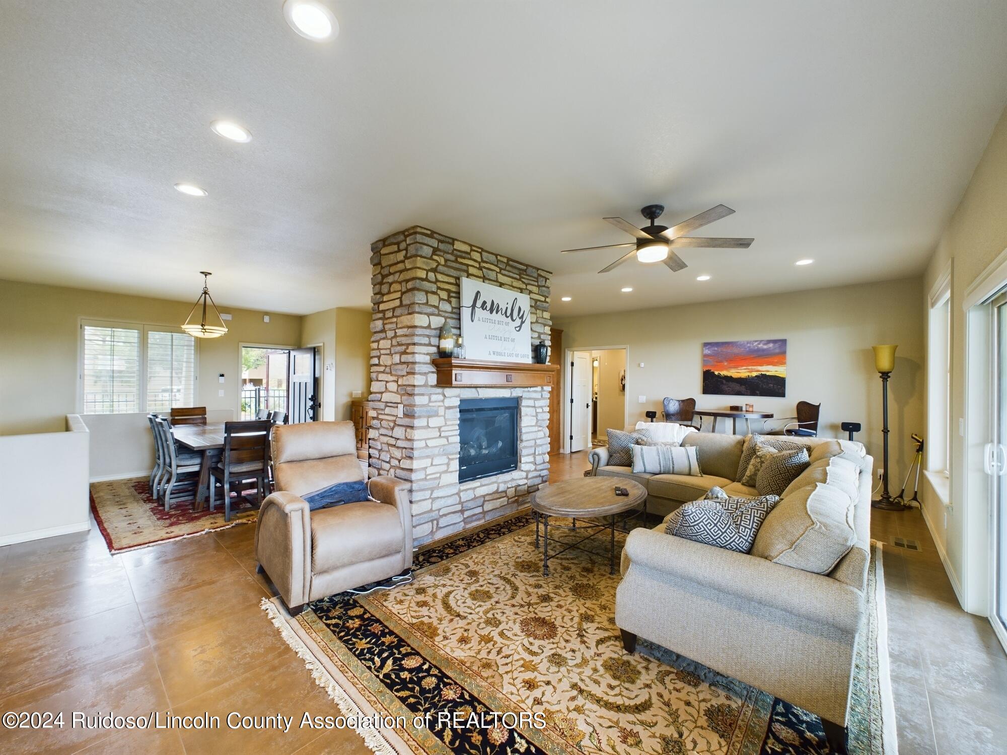 318 Valley View, Ruidoso, New Mexico image 25