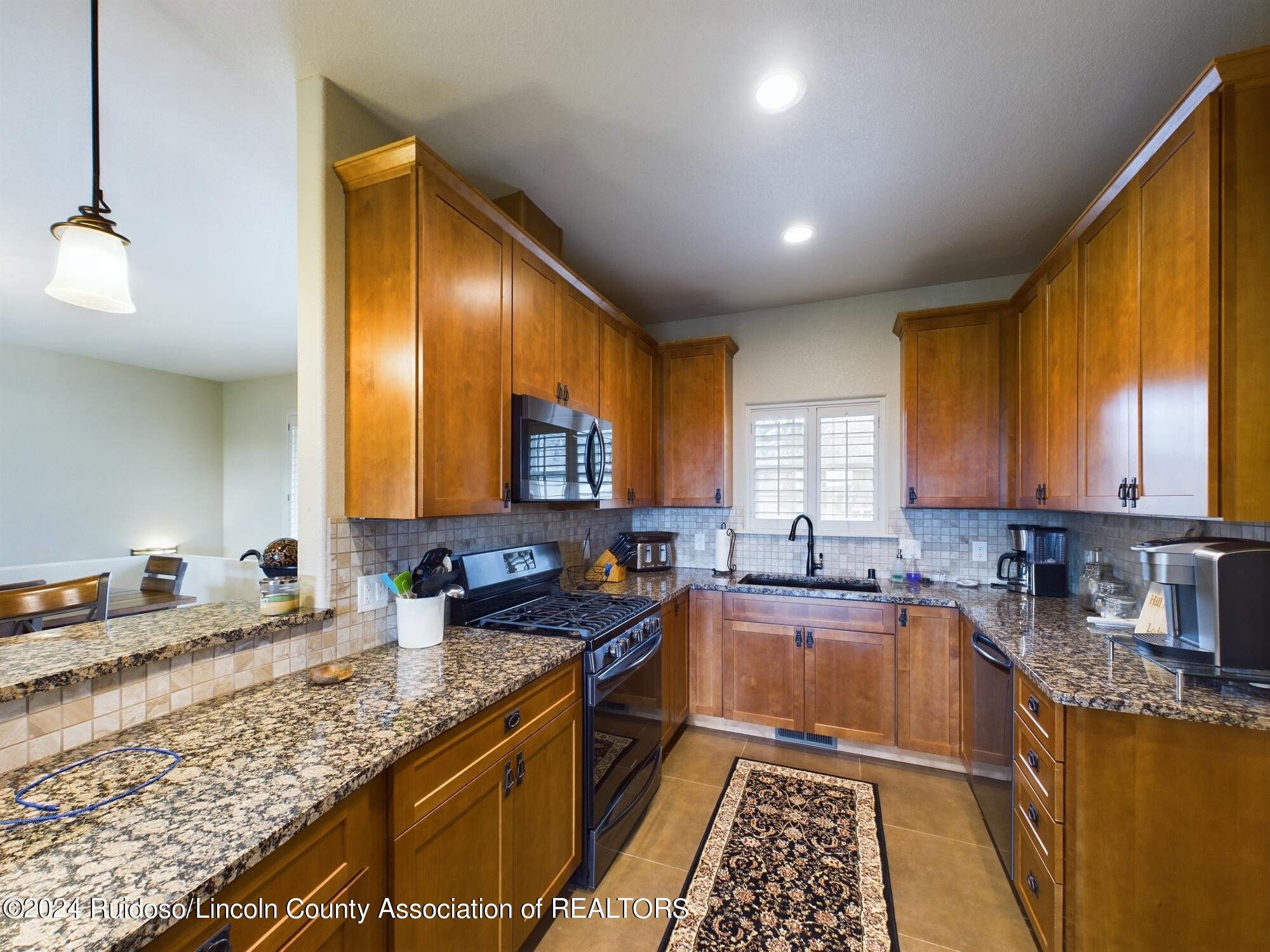 318 Valley View, Ruidoso, New Mexico image 17