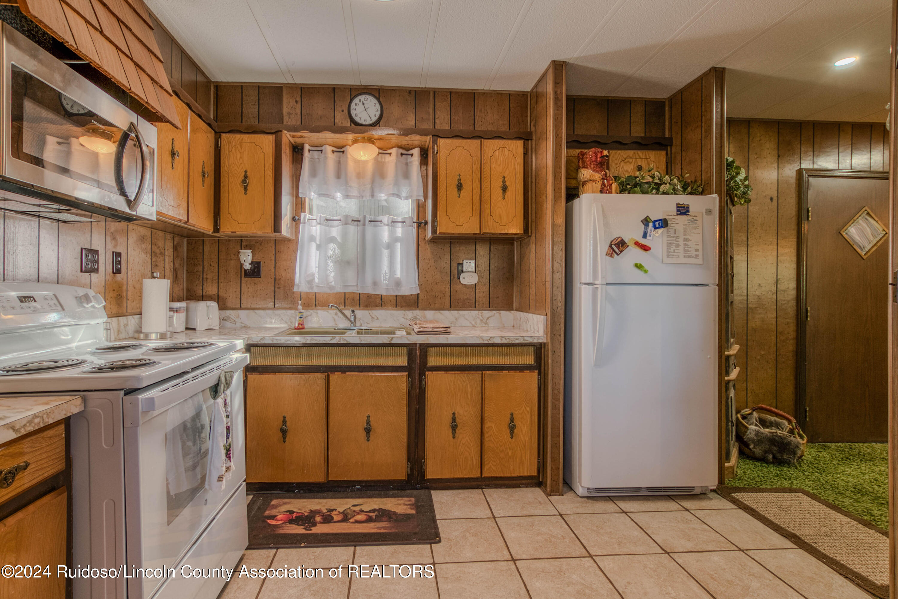 109 Queen Aire Ct Court, Ruidoso, New Mexico image 12