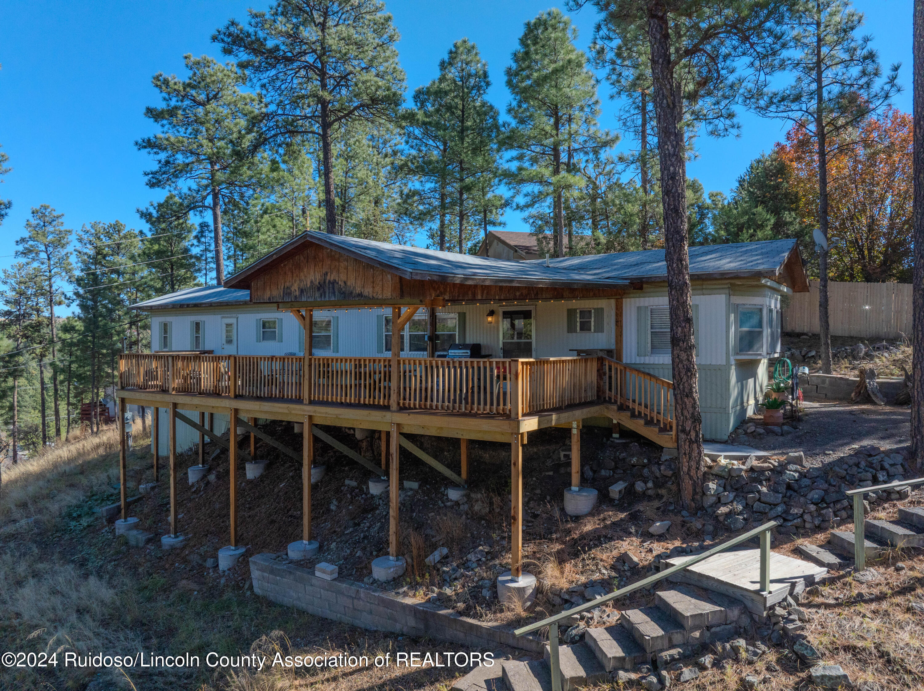 109 Queen Aire Ct Court, Ruidoso, New Mexico image 8