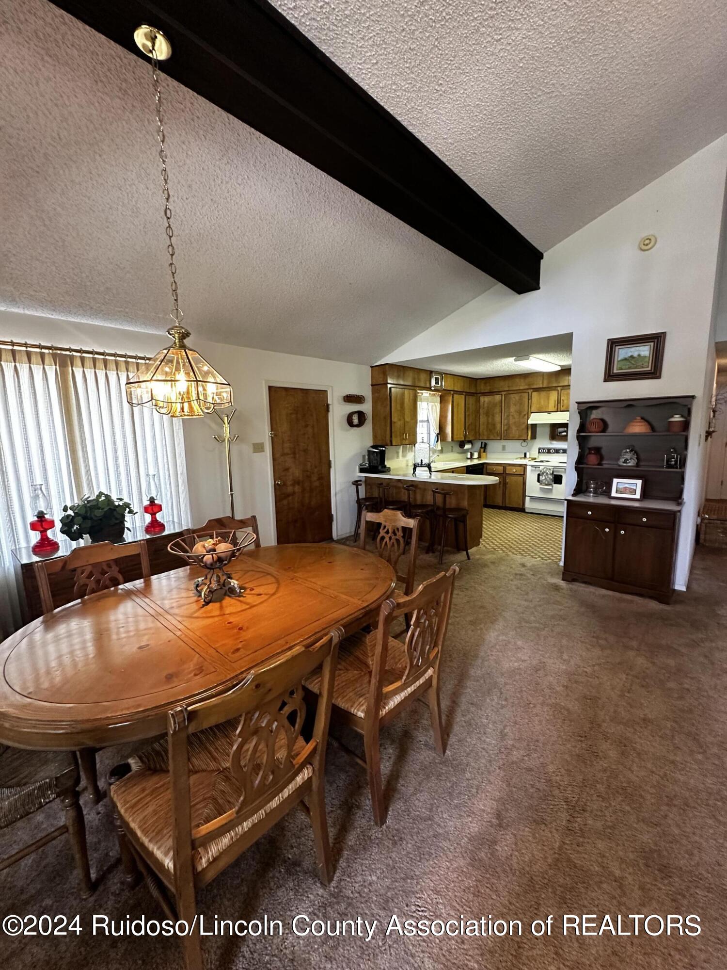 Ruidoso, New Mexico 88345, United States, 3 Bedrooms Bedrooms, ,3 BathroomsBathrooms,Residential,Pending,67846