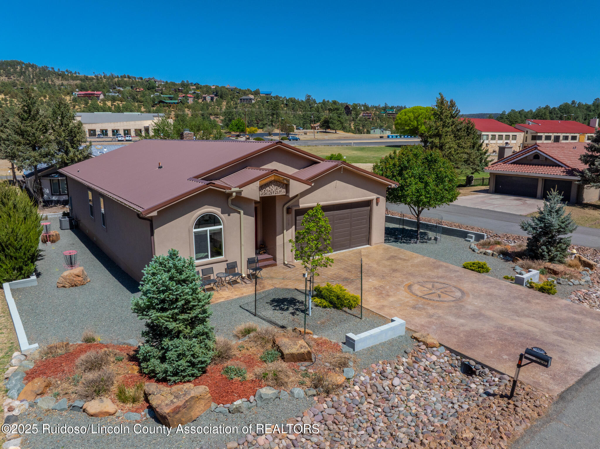 129 Sarah Lane, Ruidoso, New Mexico image 1