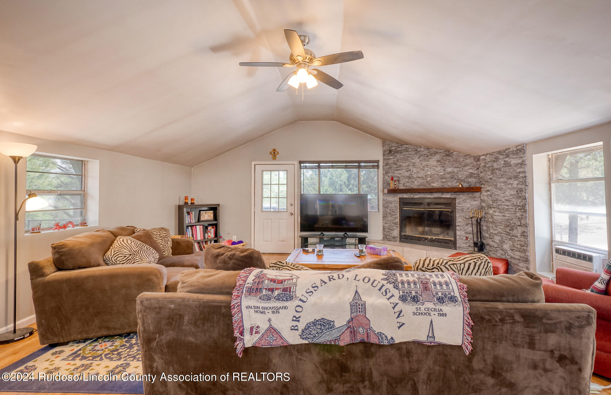 131 Alpine Meadows Trail, Ruidoso, New Mexico image 4