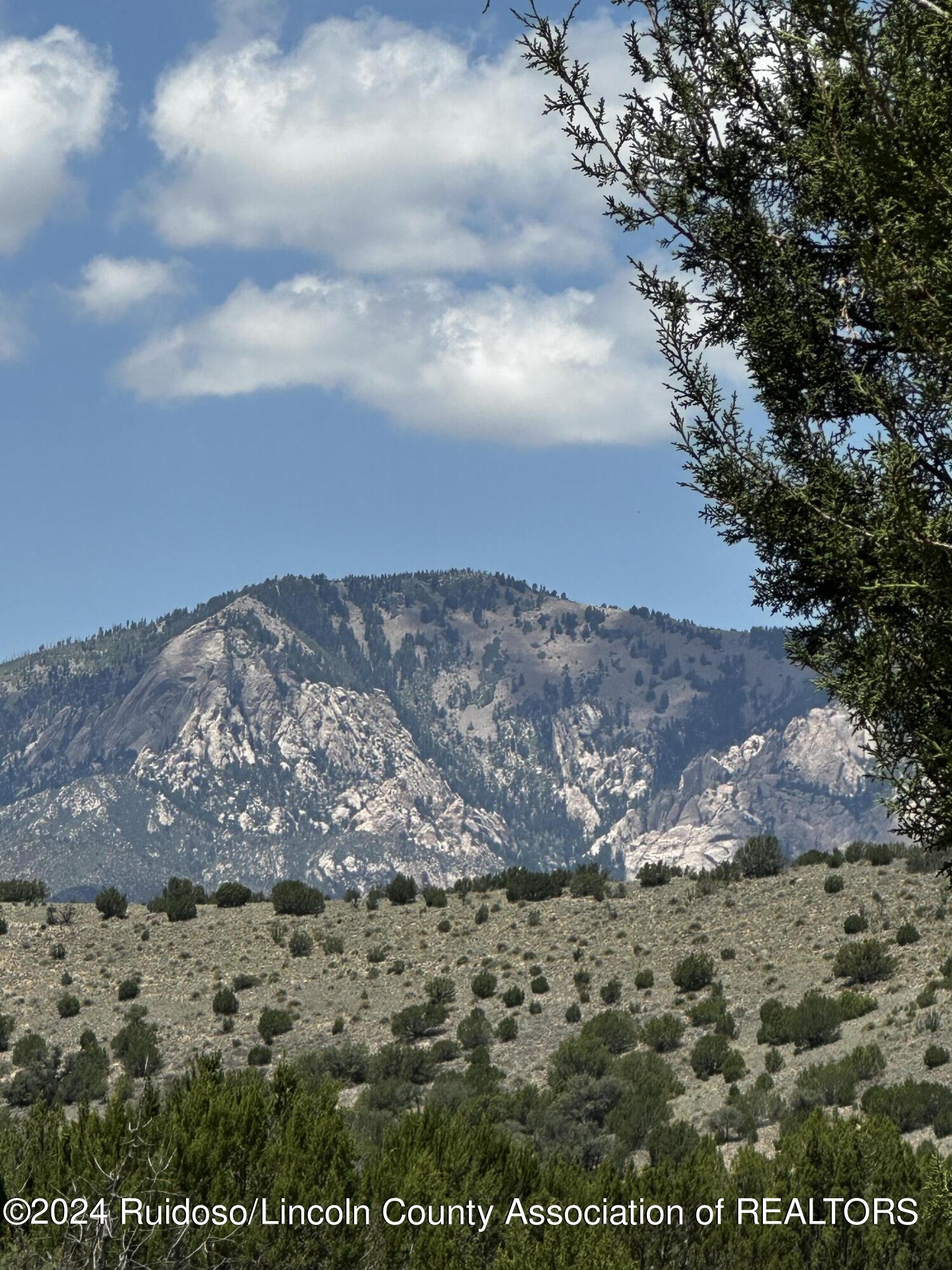 Arabela, New Mexico 88351, United States, 2 Bedrooms Bedrooms, ,3 BathroomsBathrooms,Residential,Pending,51948