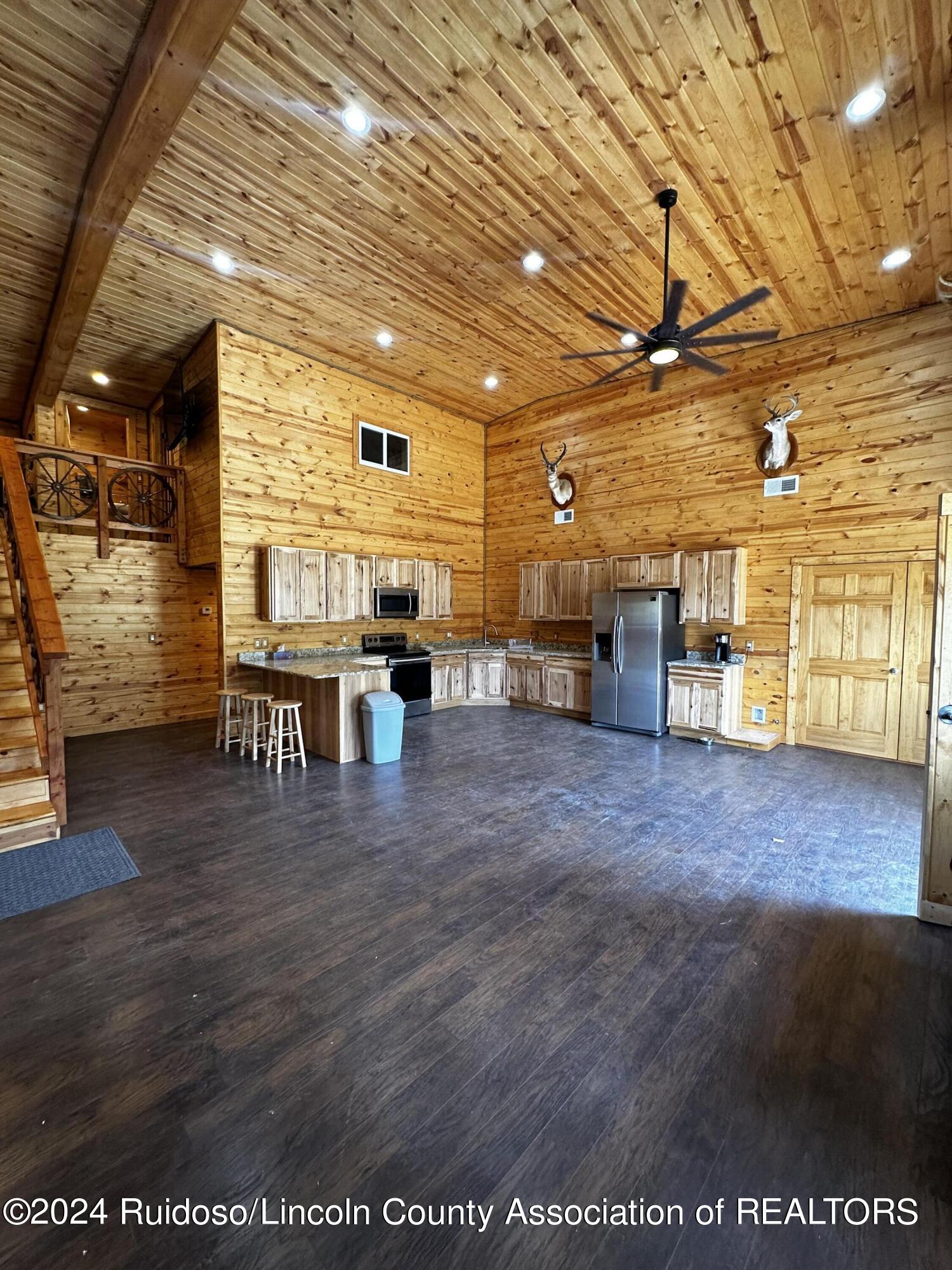 Arabela, New Mexico 88351, United States, 2 Bedrooms Bedrooms, ,3 BathroomsBathrooms,Residential,Pending,51948