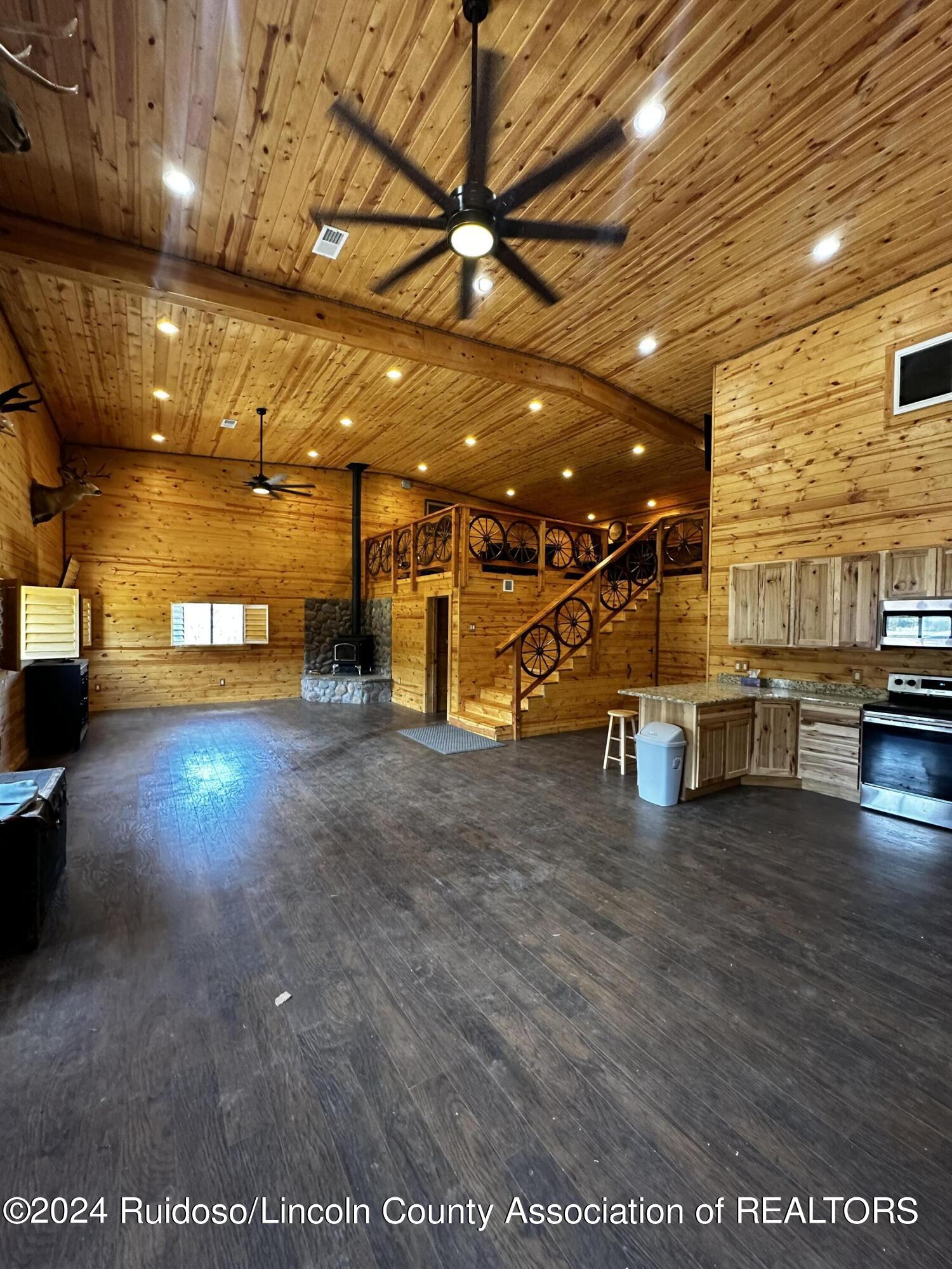 Arabela, New Mexico 88351, United States, 2 Bedrooms Bedrooms, ,3 BathroomsBathrooms,Residential,Pending,51948