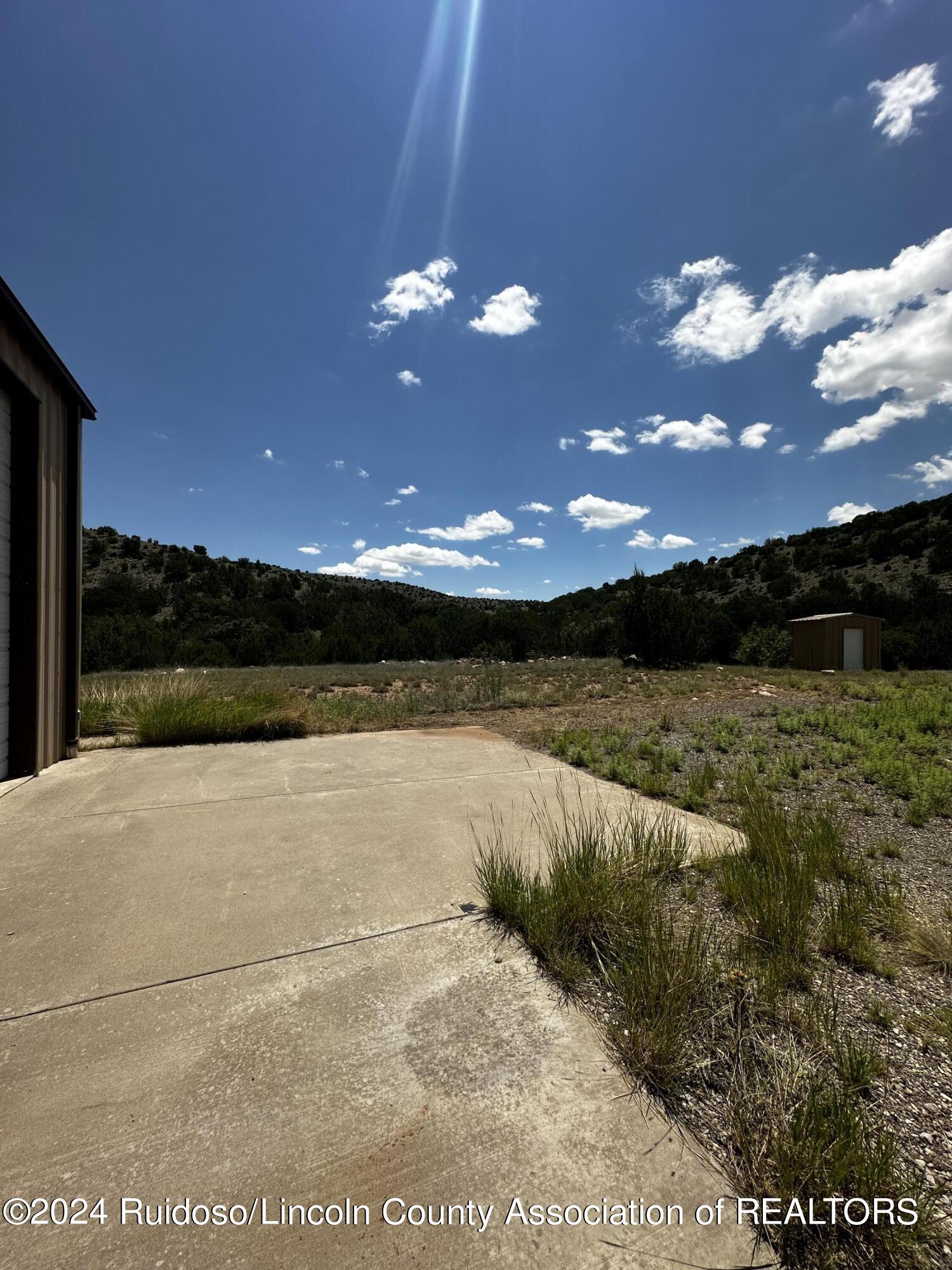 Arabela, New Mexico 88351, United States, 2 Bedrooms Bedrooms, ,3 BathroomsBathrooms,Residential,Pending,51948