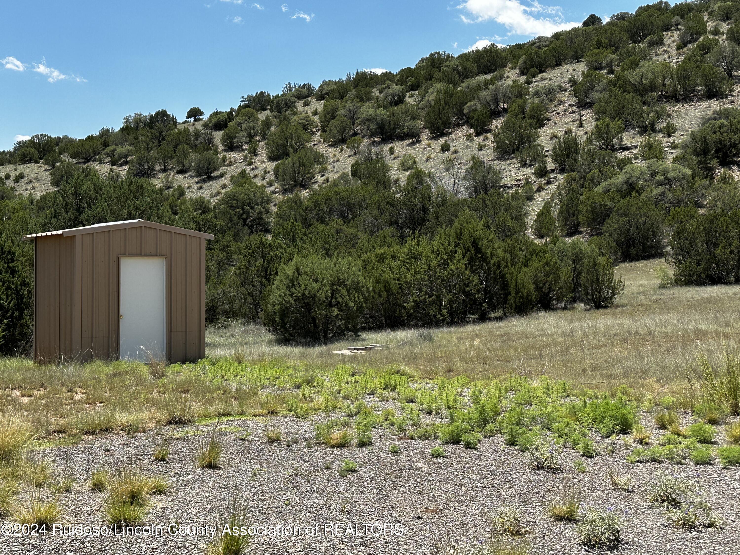 Arabela, New Mexico 88351, United States, 2 Bedrooms Bedrooms, ,3 BathroomsBathrooms,Residential,Pending,51948