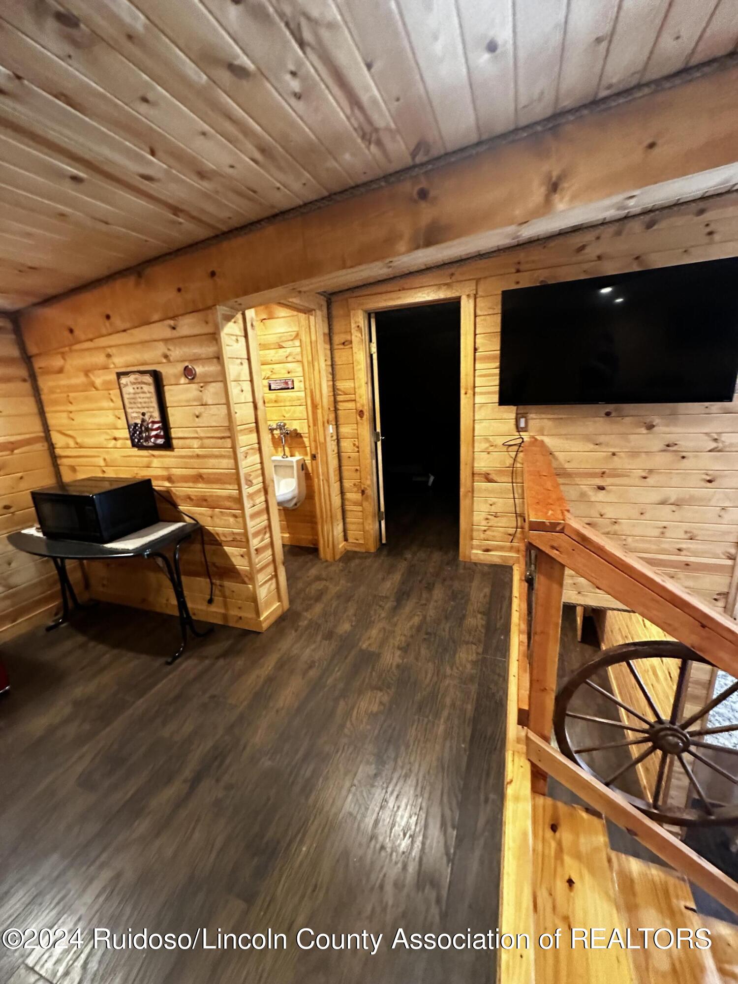 Arabela, New Mexico 88351, United States, 2 Bedrooms Bedrooms, ,3 BathroomsBathrooms,Residential,Pending,51948