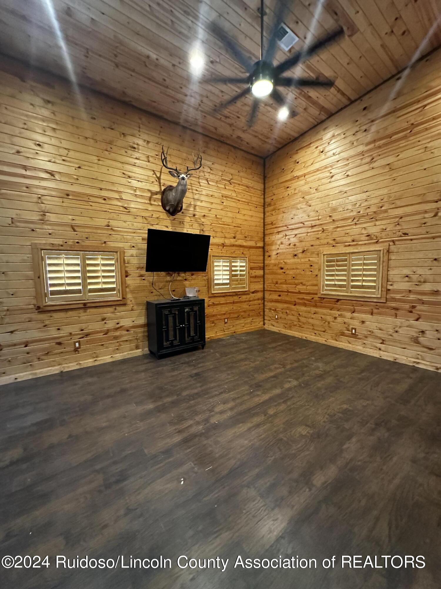 Arabela, New Mexico 88351, United States, 2 Bedrooms Bedrooms, ,3 BathroomsBathrooms,Residential,Pending,51948