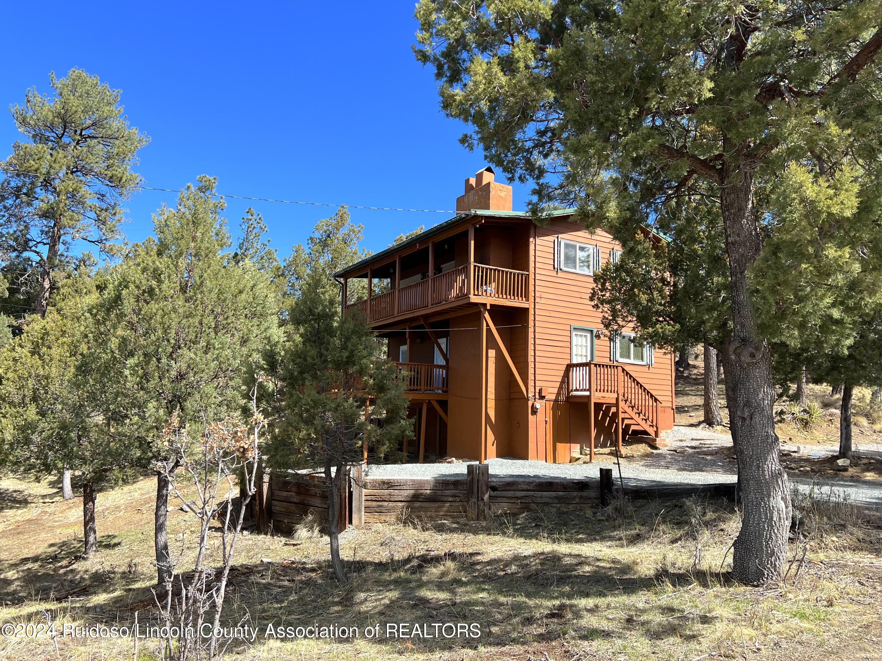 116 E Redwood Drive, Ruidoso, New Mexico image 1