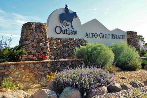 Homes For Sale - 41C Lee Trevino Court #3<br/> Lincoln County, Alto, NM 88312