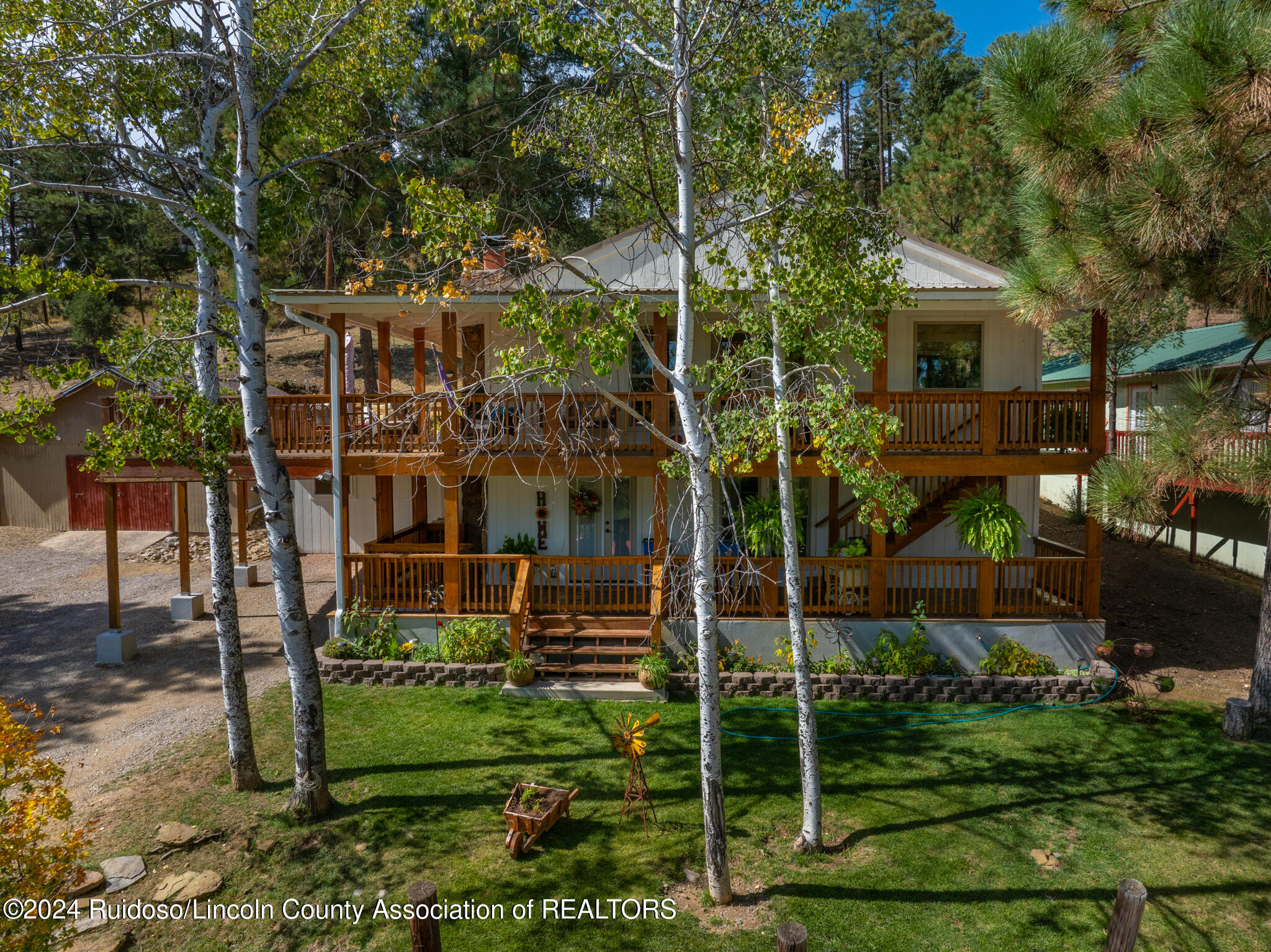 124 Maple Dr. Dr, Ruidoso, New Mexico image 3