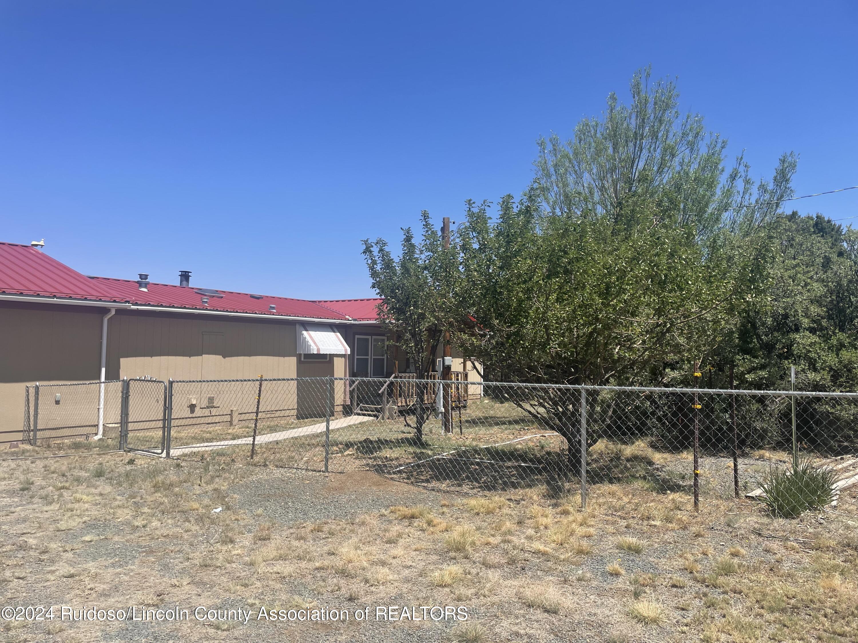 205 Ruth Road, Nogal, New Mexico image 7