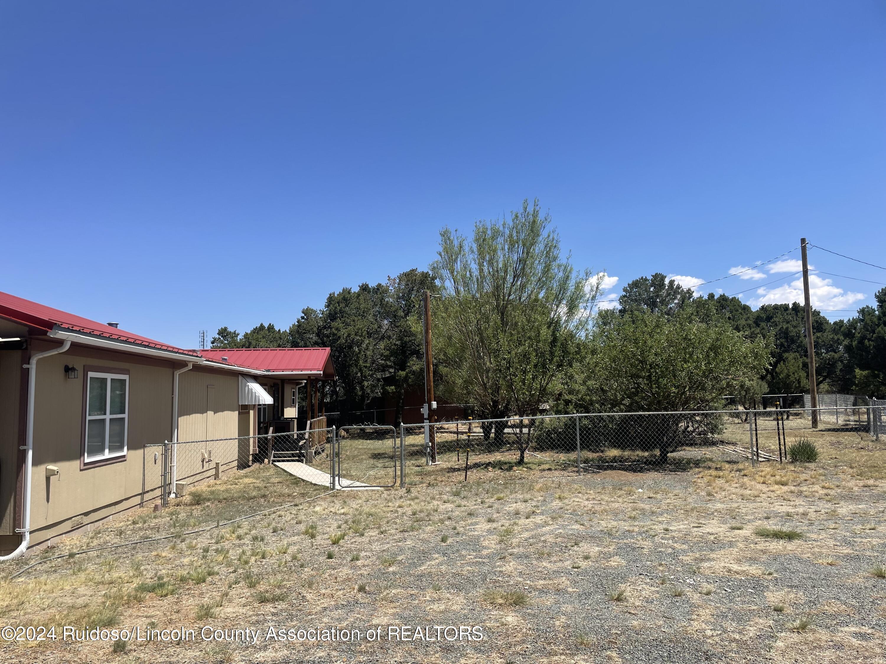 205 Ruth Road, Nogal, New Mexico image 6