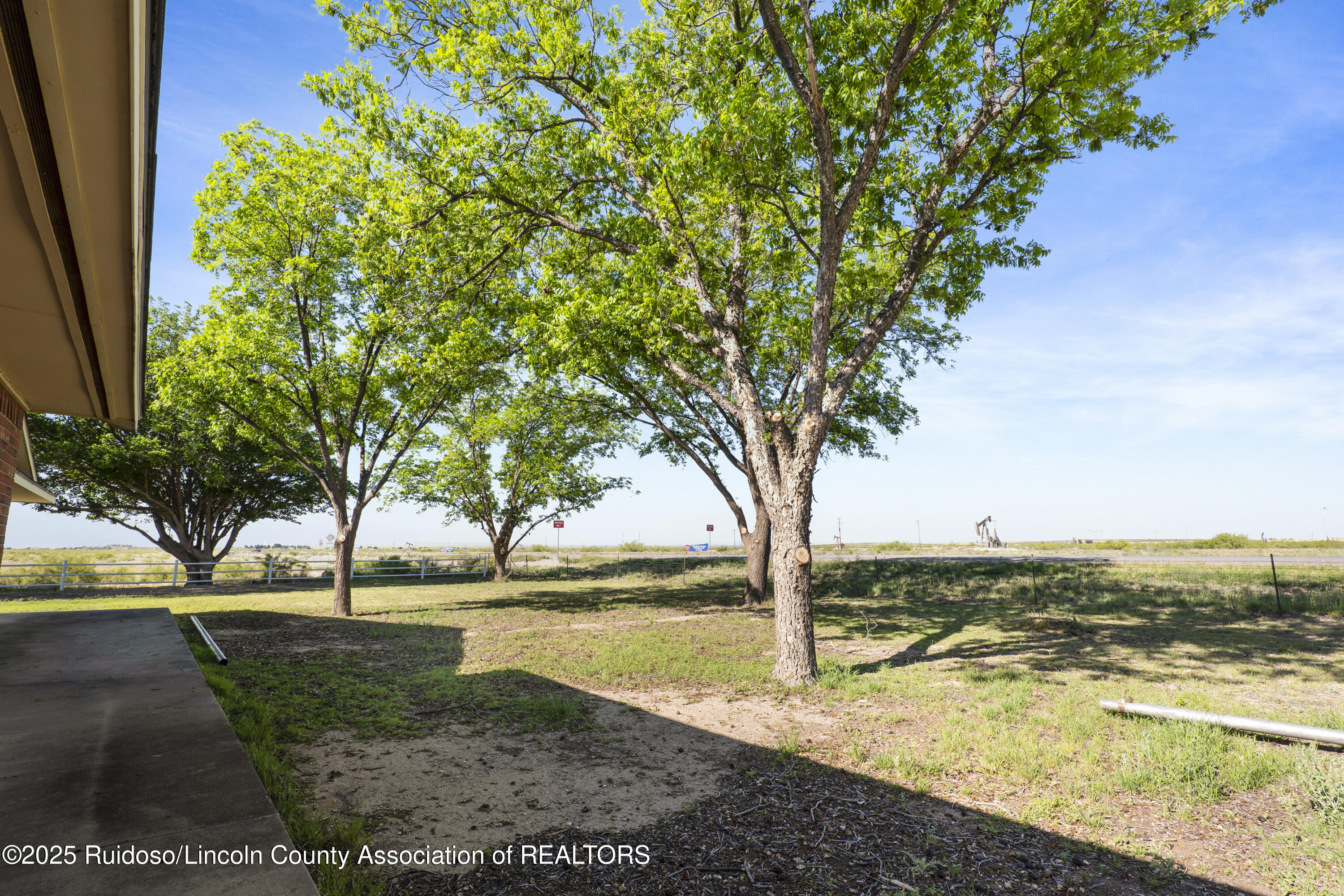 1 E Kincaid Road, Artesia, New Mexico image 15