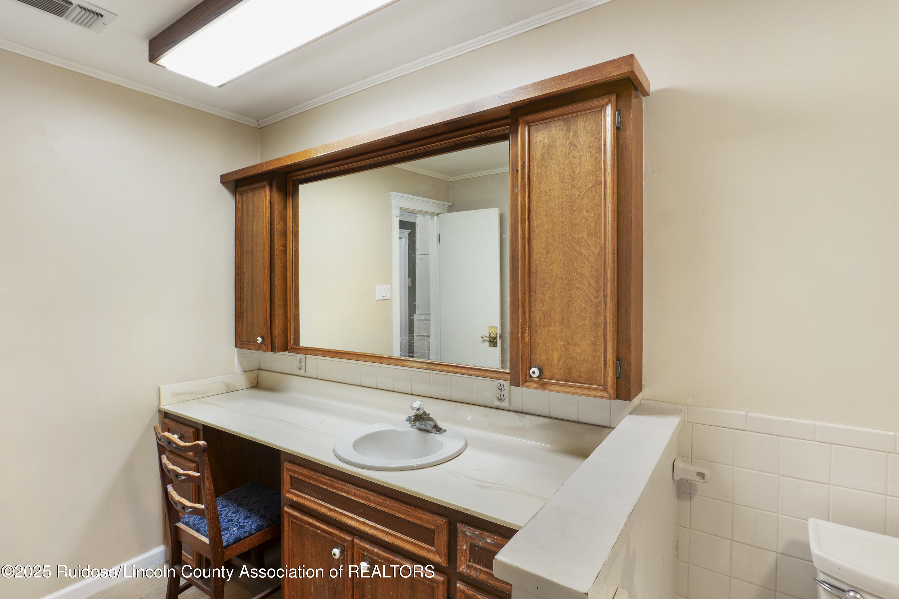 1 E Kincaid Road, Artesia, New Mexico image 36