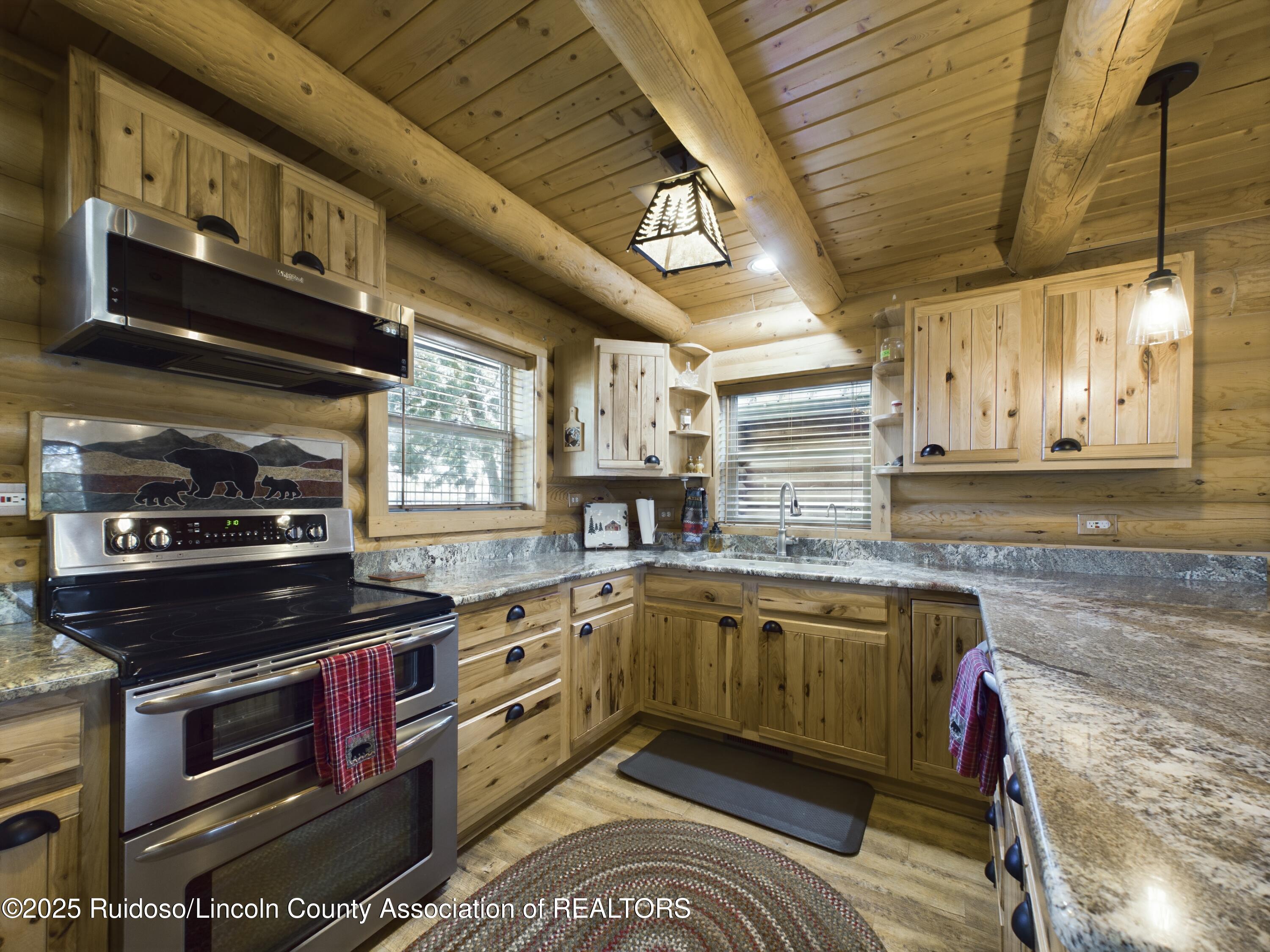 257 Crown Drive, Ruidoso, New Mexico image 10