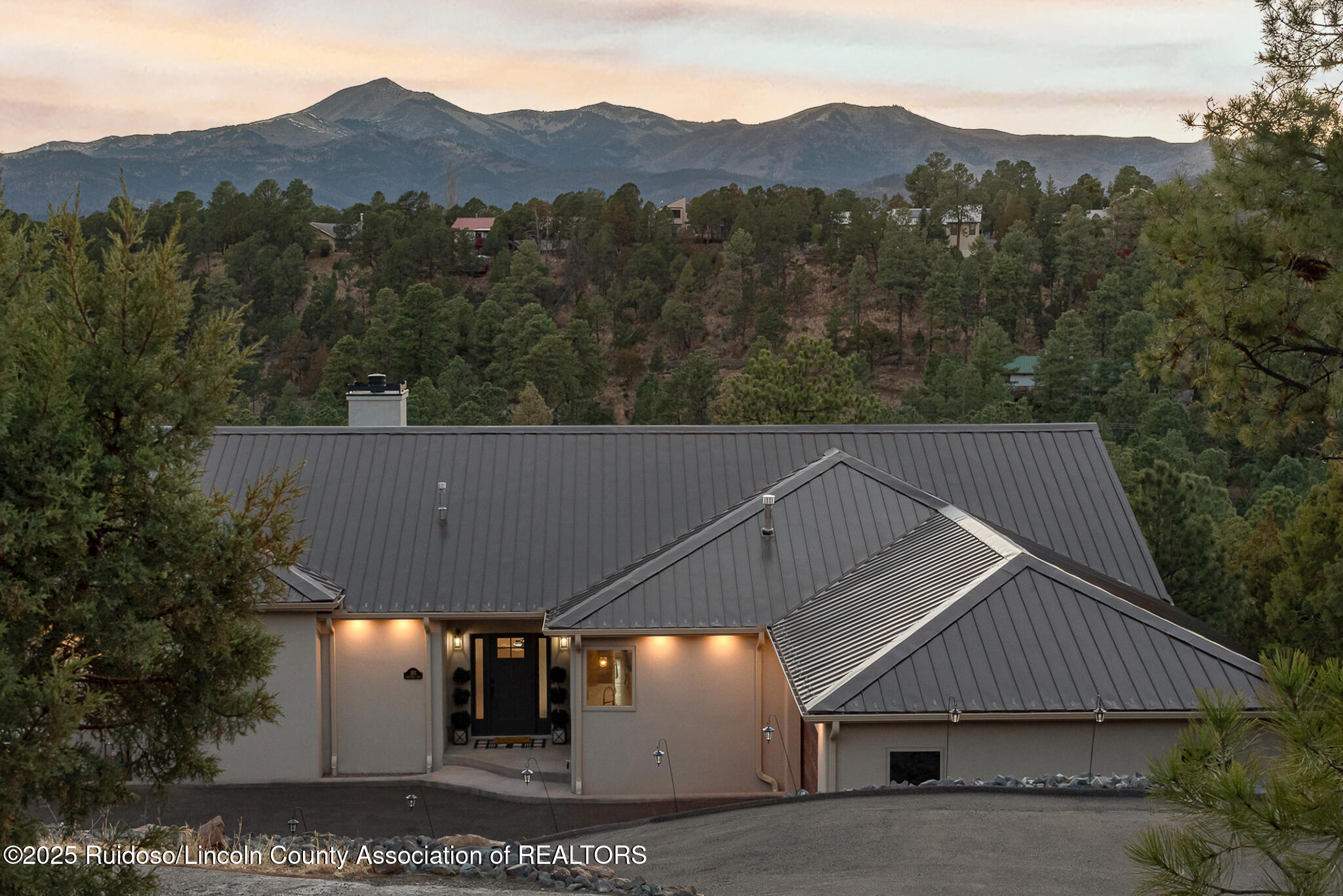 203 Timberline Court, Ruidoso, New Mexico image 1