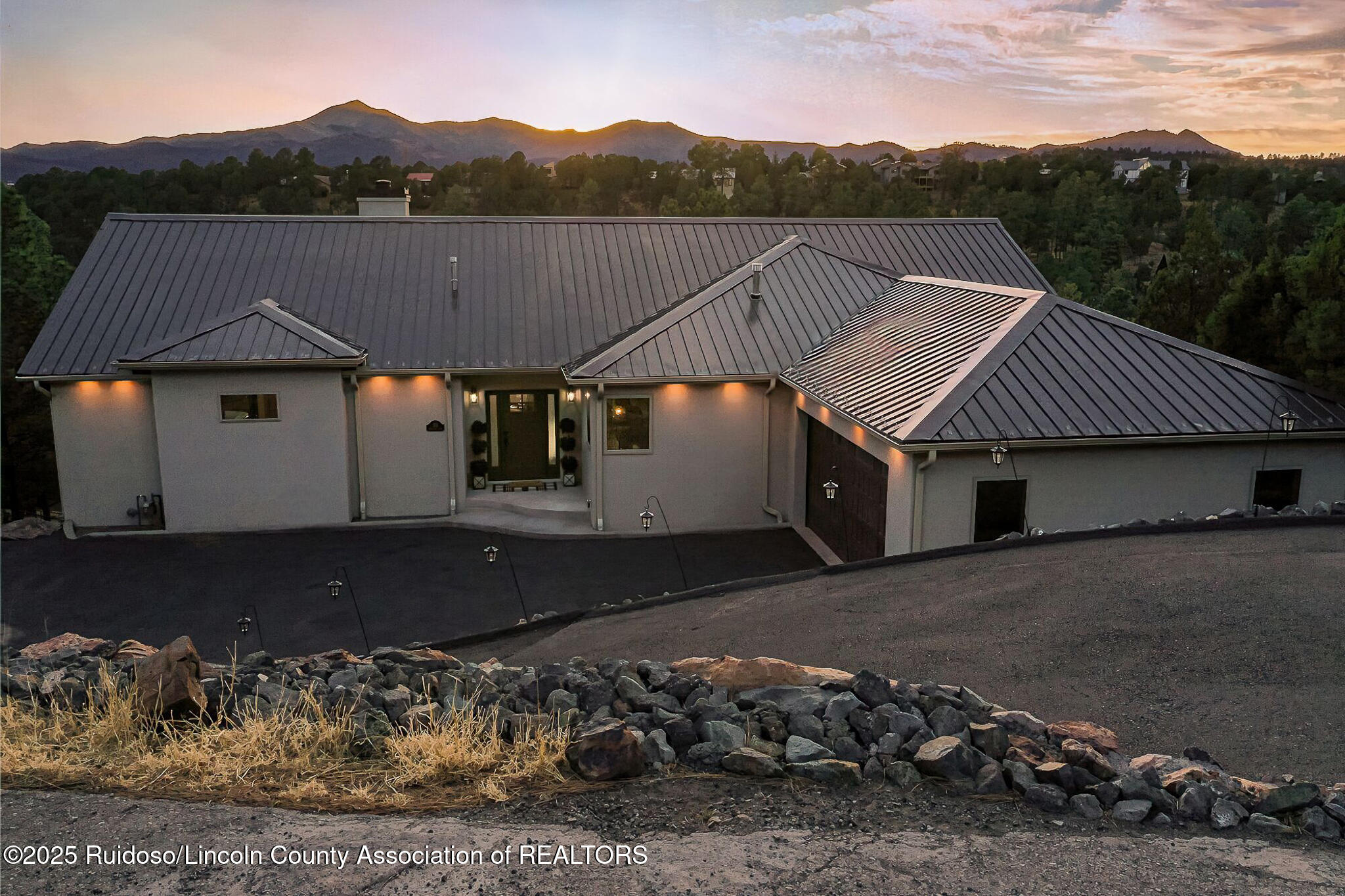 203 Timberline Court, Ruidoso, New Mexico image 3
