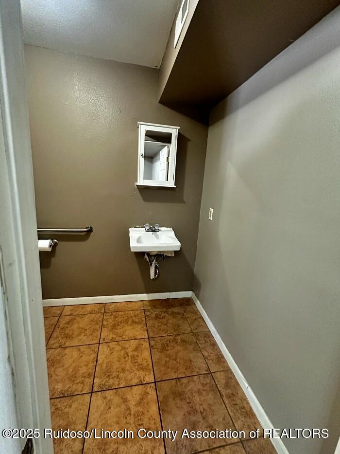 Ruidoso, New Mexico 88345, United States, ,1 BathroomBathrooms,Commercial,Active,19522