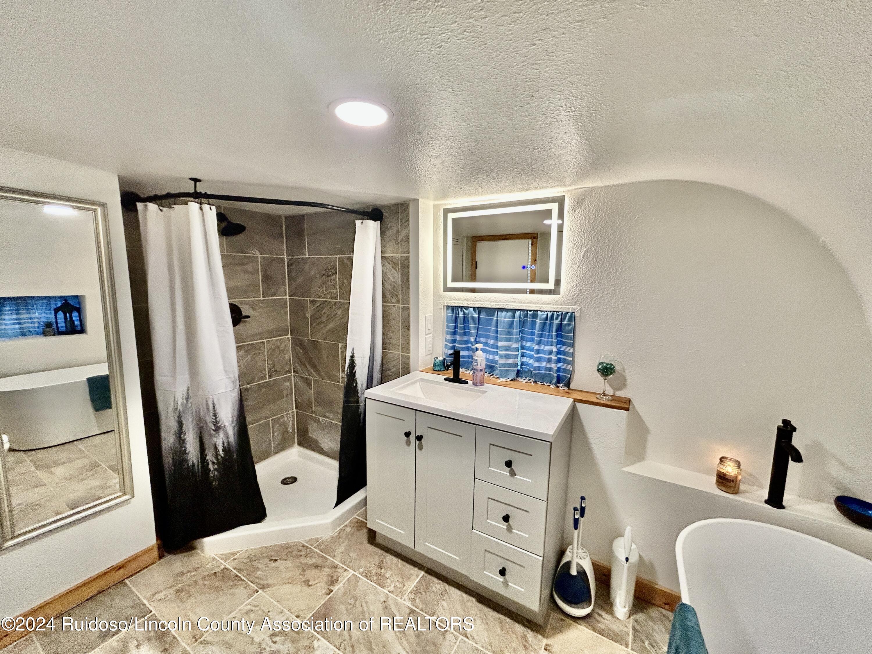 121 Spruce Drive, Ruidoso, New Mexico image 29