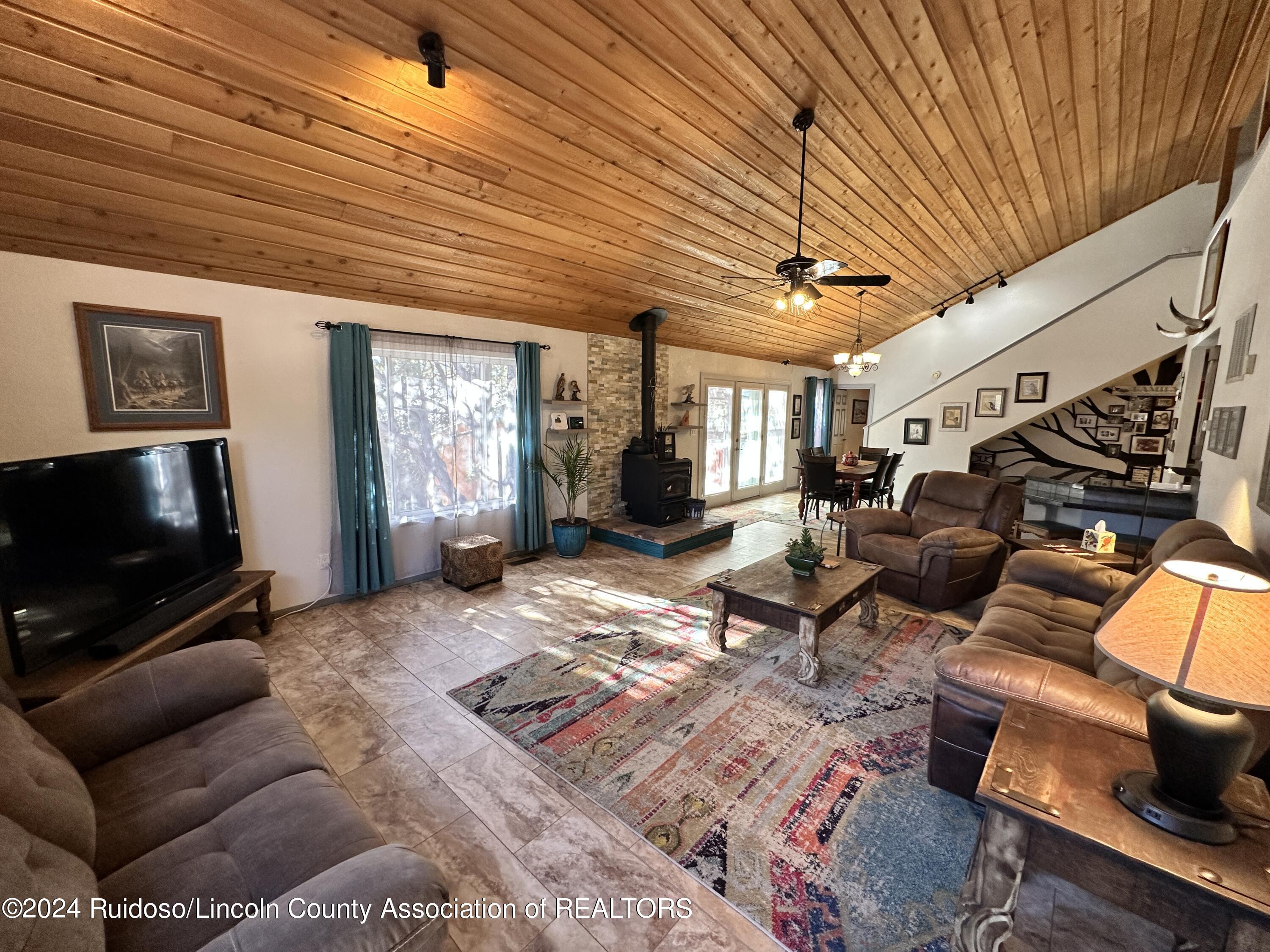 211 Jack Little Dr. Drive, Ruidoso, New Mexico image 3