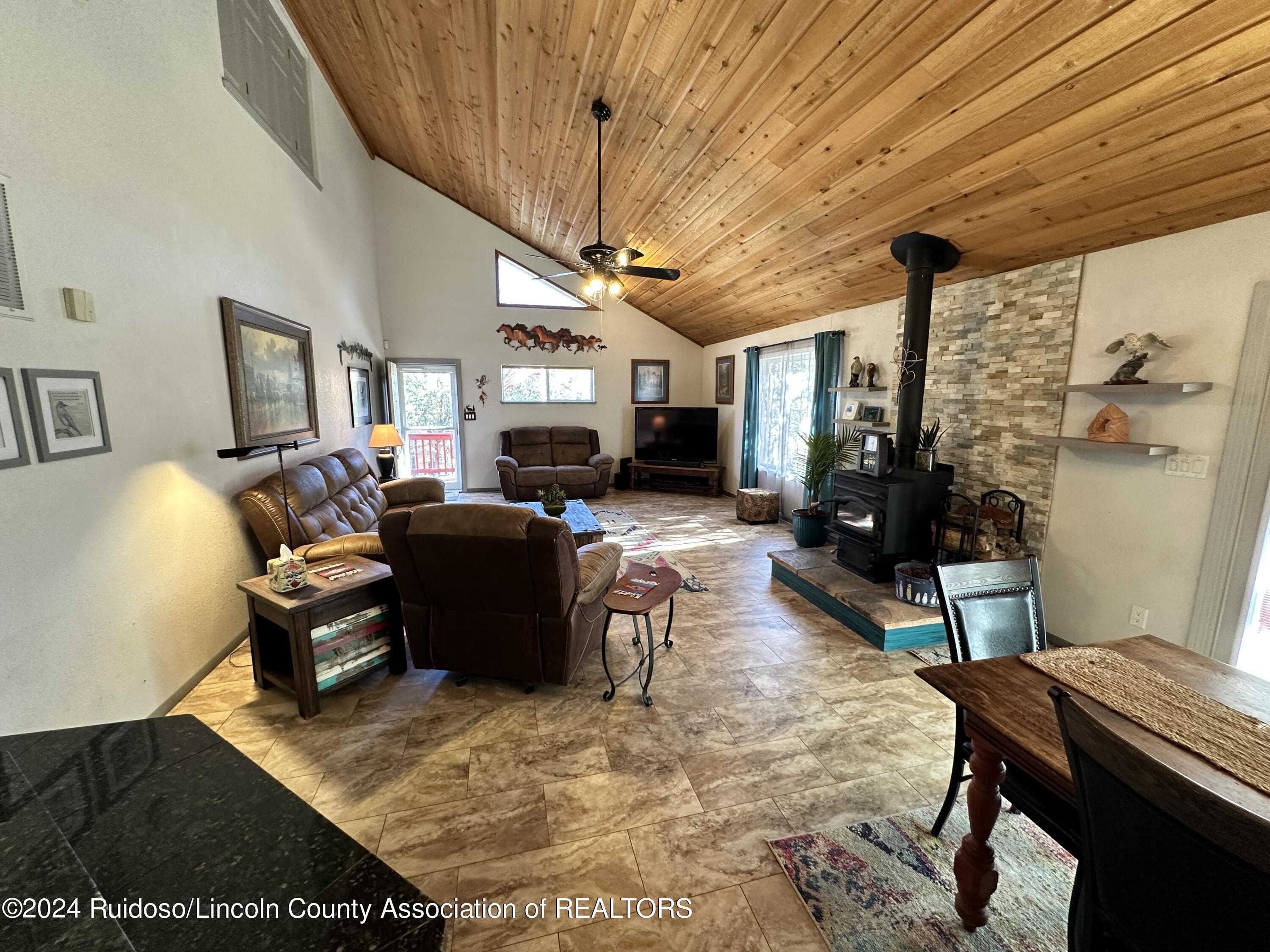 211 Jack Little Dr. Drive, Ruidoso, New Mexico image 2